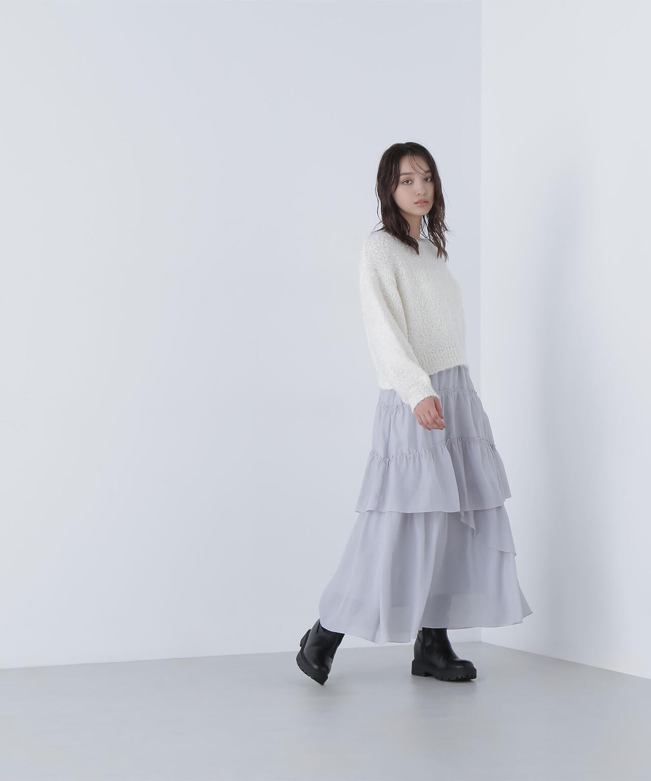 フェザーネップニット