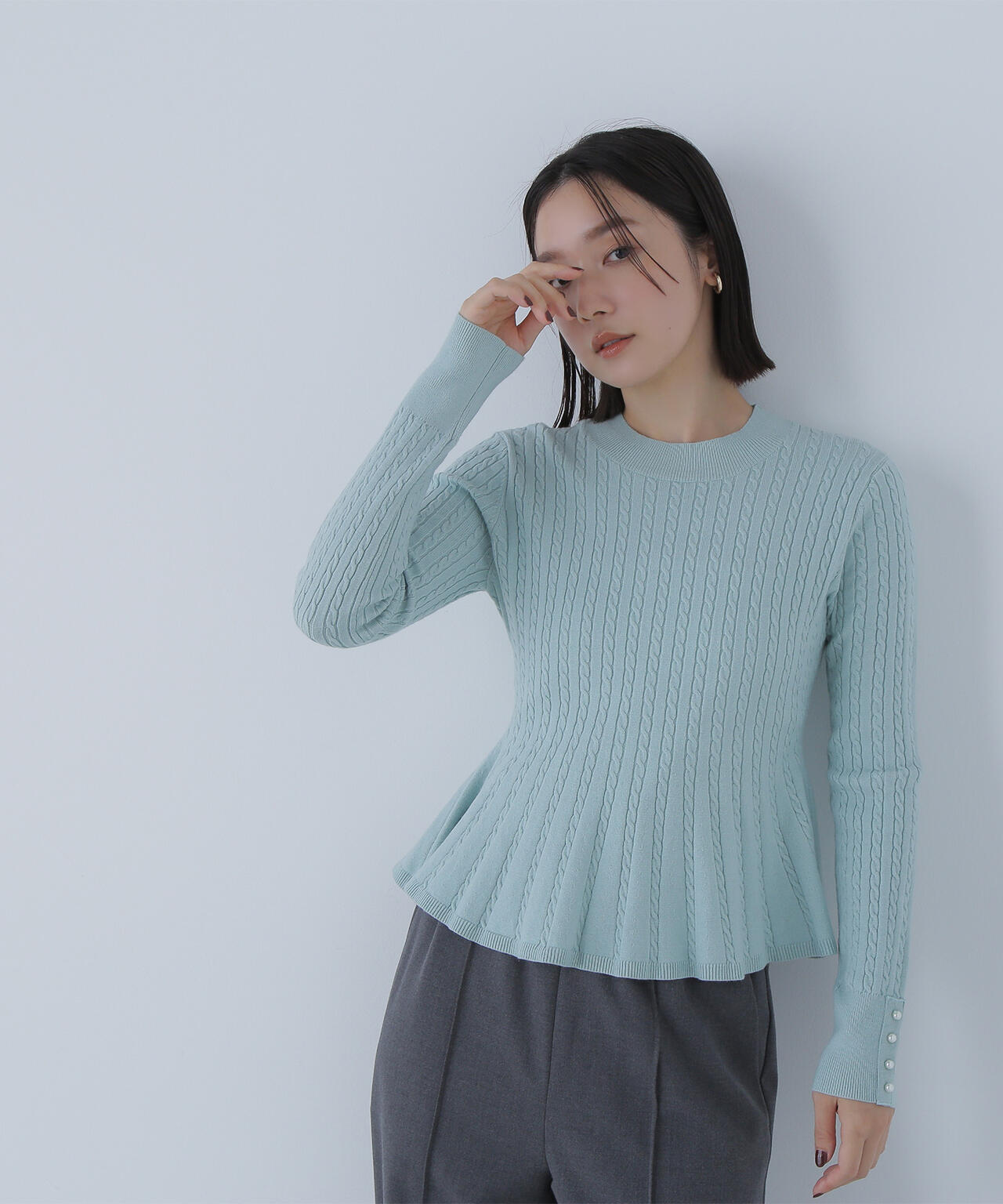 ケーブルペプラムニット | NATURAL BEAUTY BASIC（ナチュラル