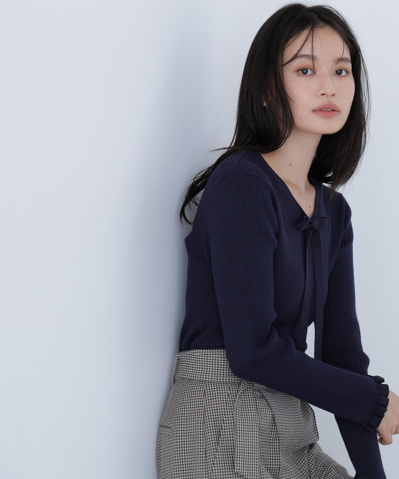 ラメリブボウタイニット