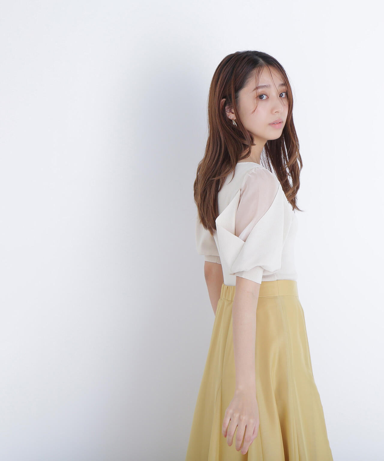 シアーレイヤースリーブニット