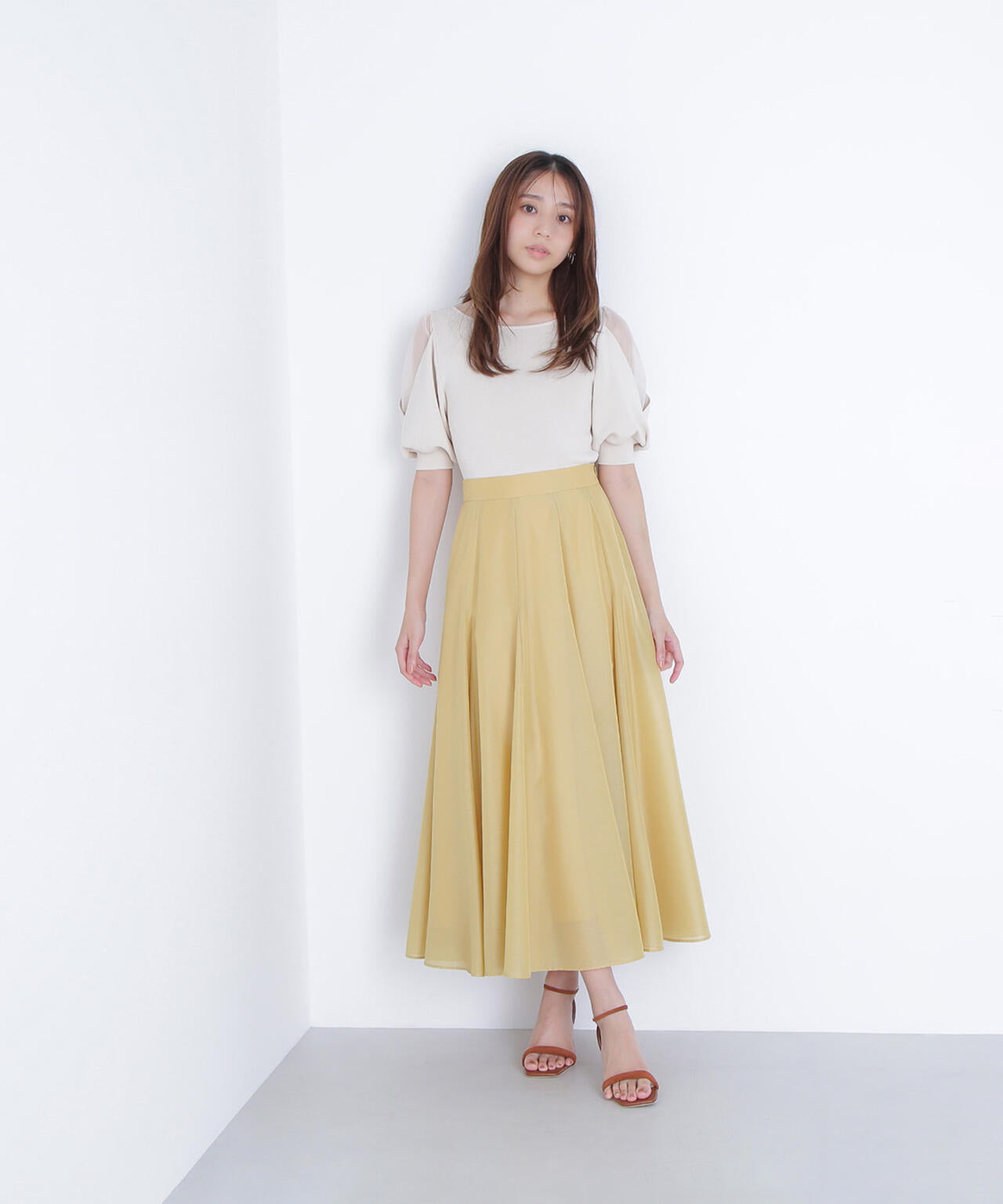 シアーレイヤースリーブニット