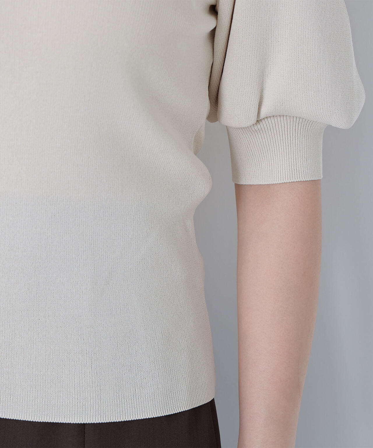 シアーレイヤースリーブニット