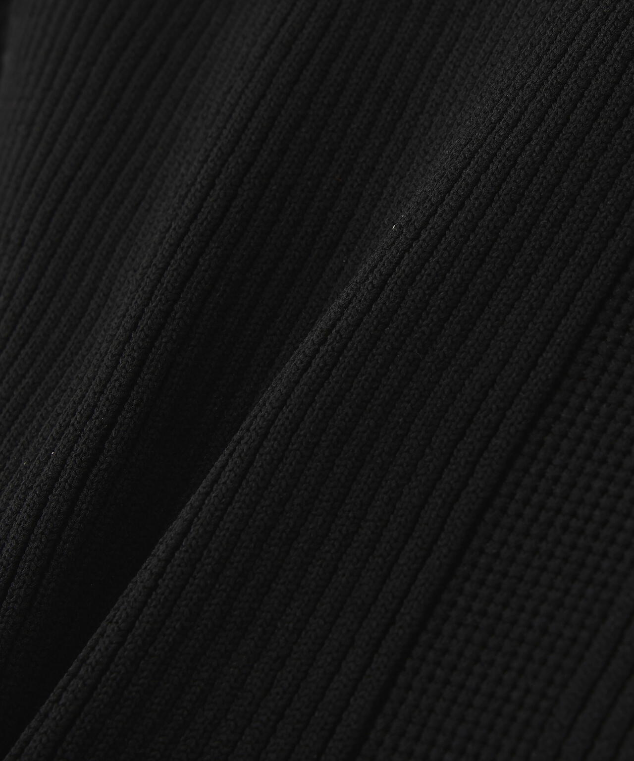 シアーペプラムフォルムニット