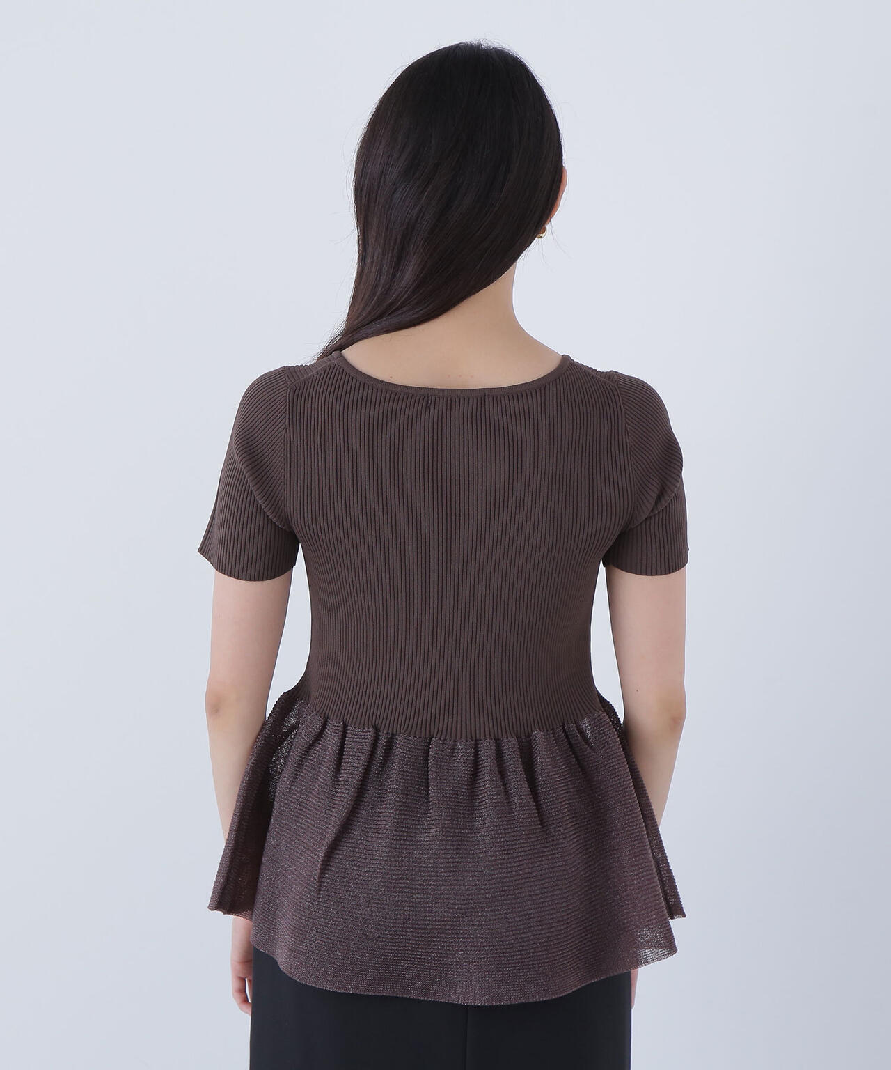 シアーペプラムフォルムニット