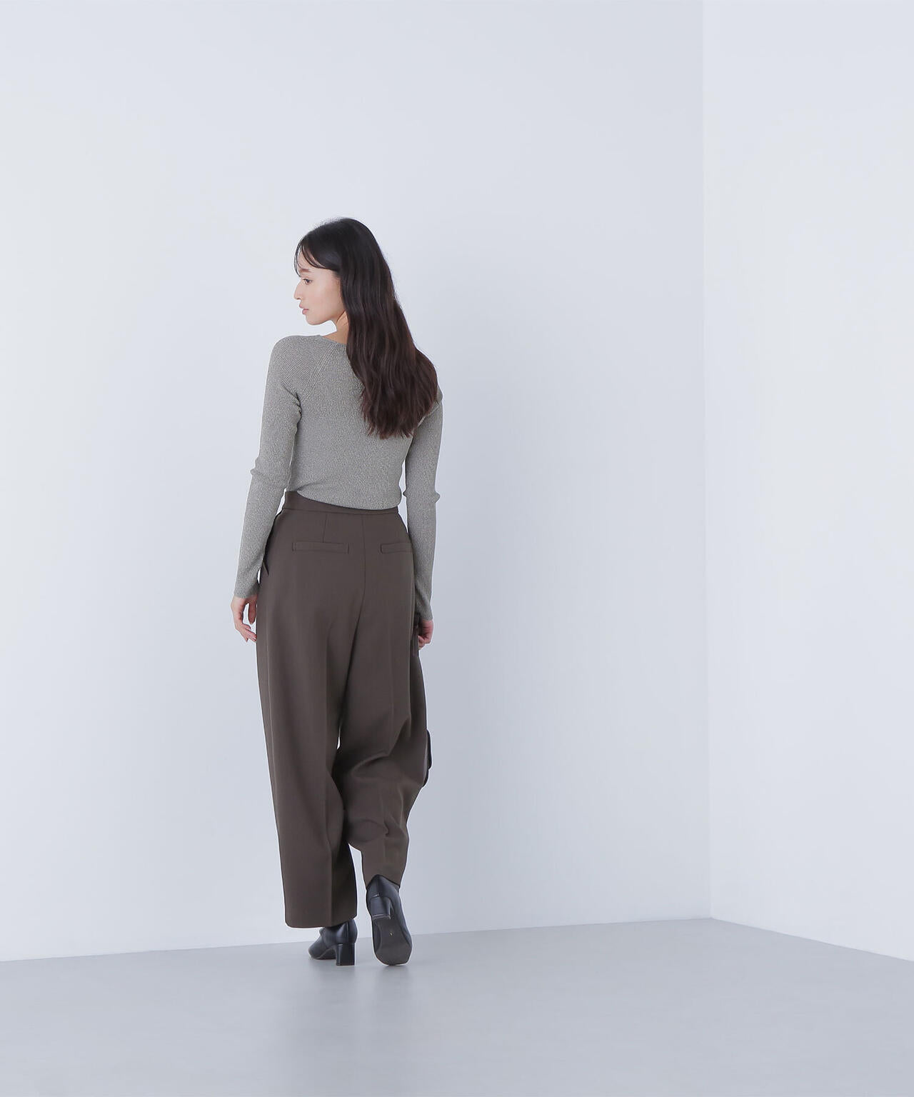 ラメリブボートネックニット