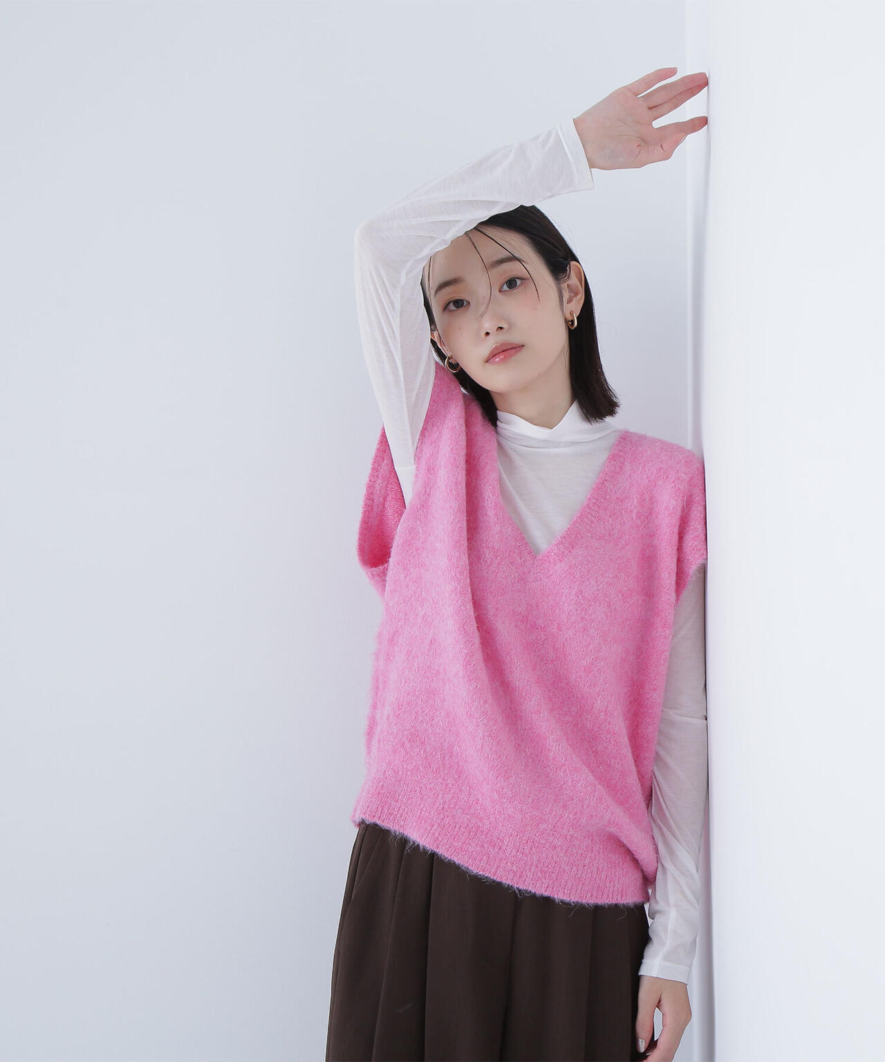 ヘアリーVネックベスト