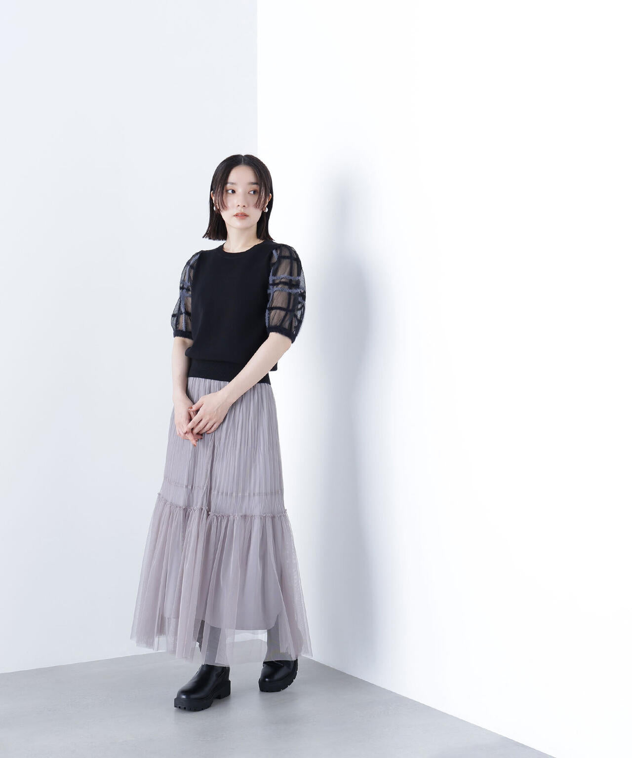 シアーチェックスリーブニット