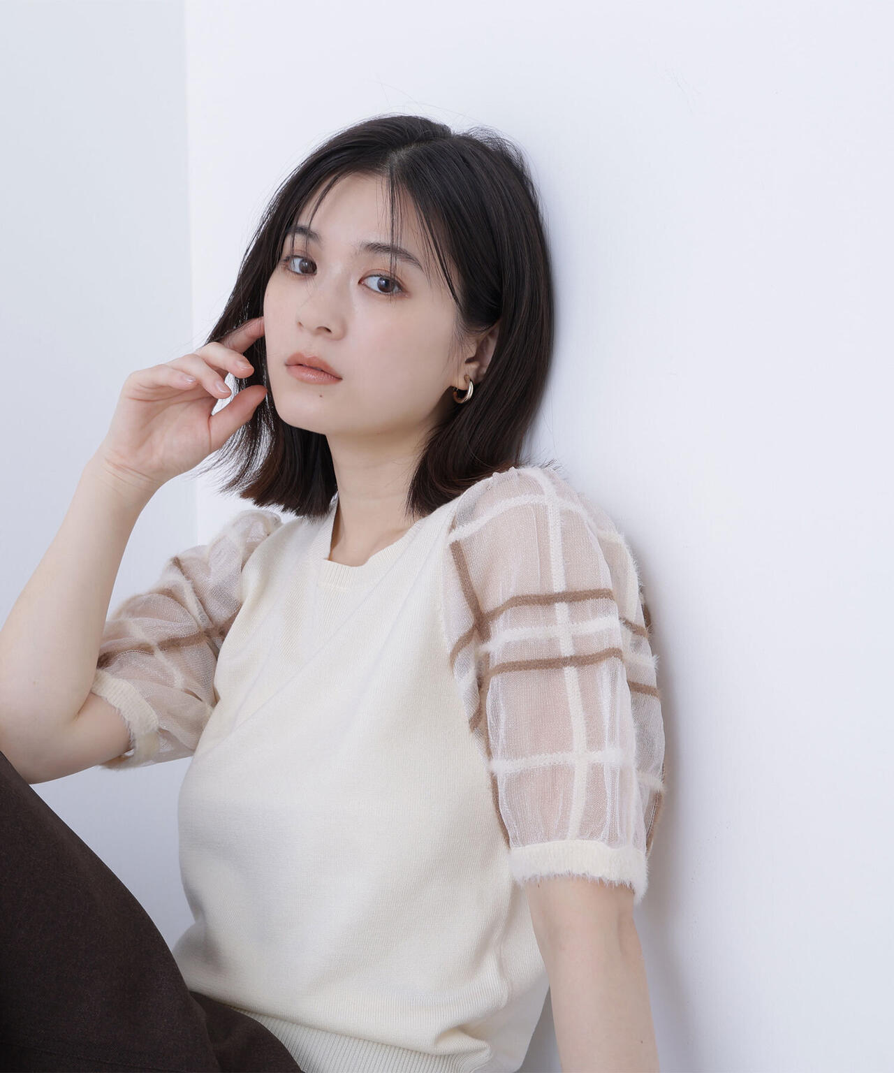 【WEB限定商品】シアーチェックスリーブニット