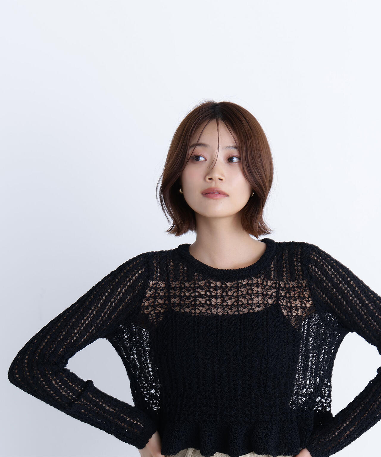 クロップドレースメッシュニット