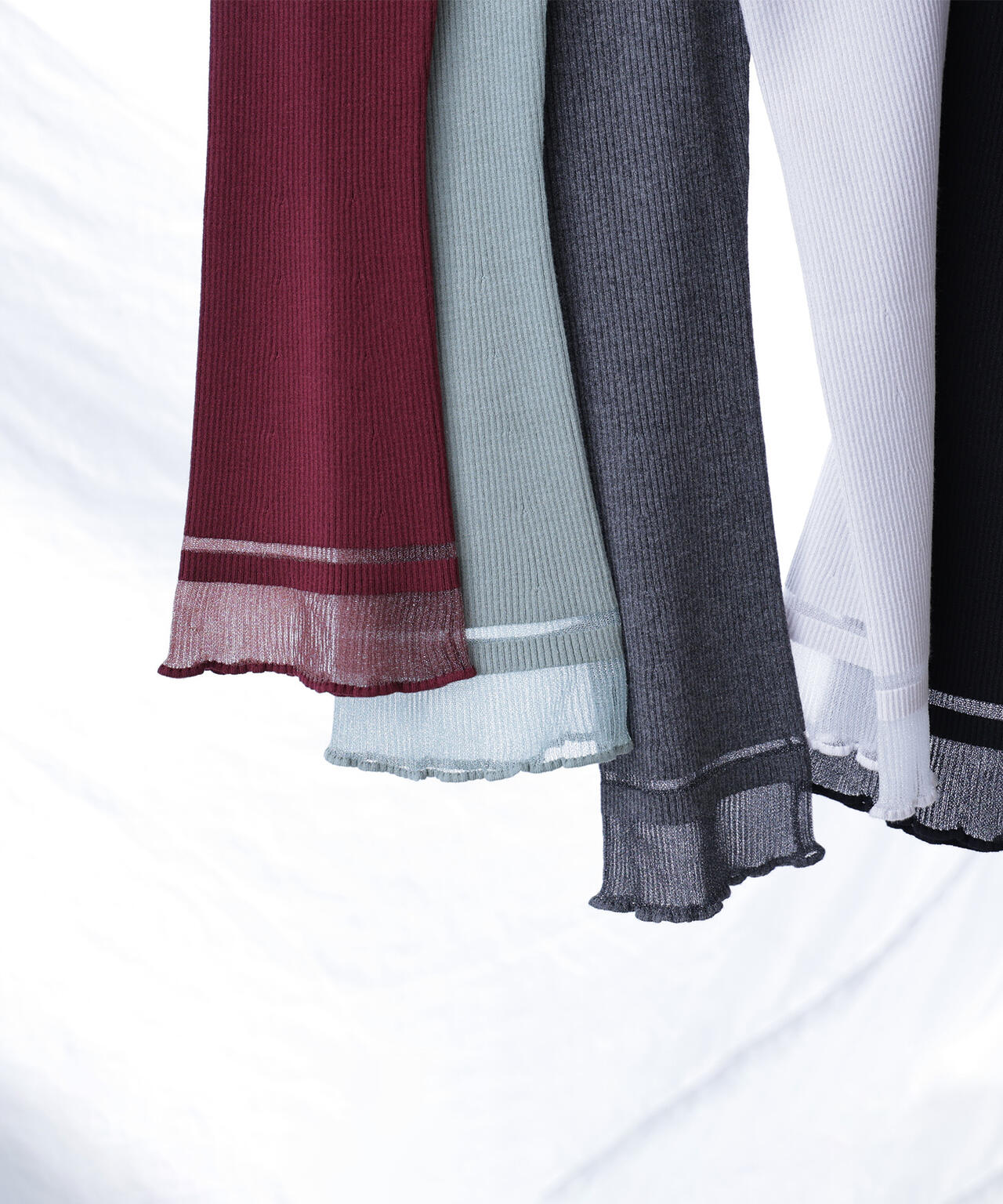 【Oggi・sweet12月号掲載】【ちょうど、いい服】“さりげな”シアースリーブニット