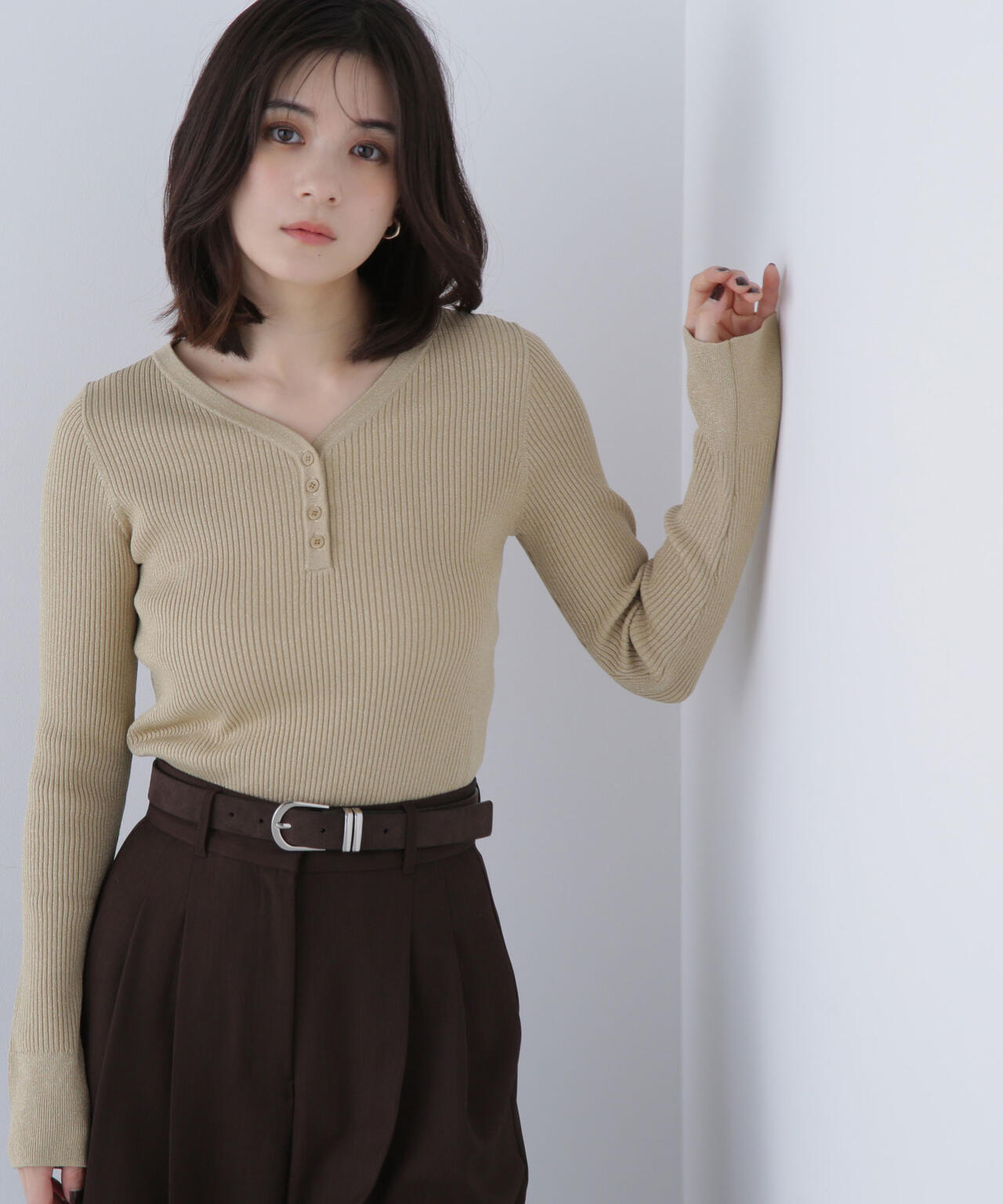 フロントボタンラメリブニット