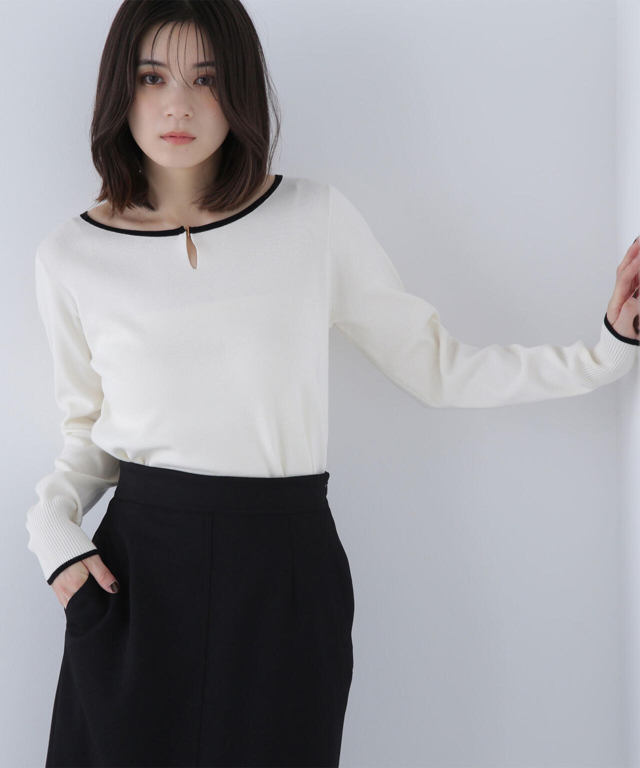 メタルポイントバイカラーニット