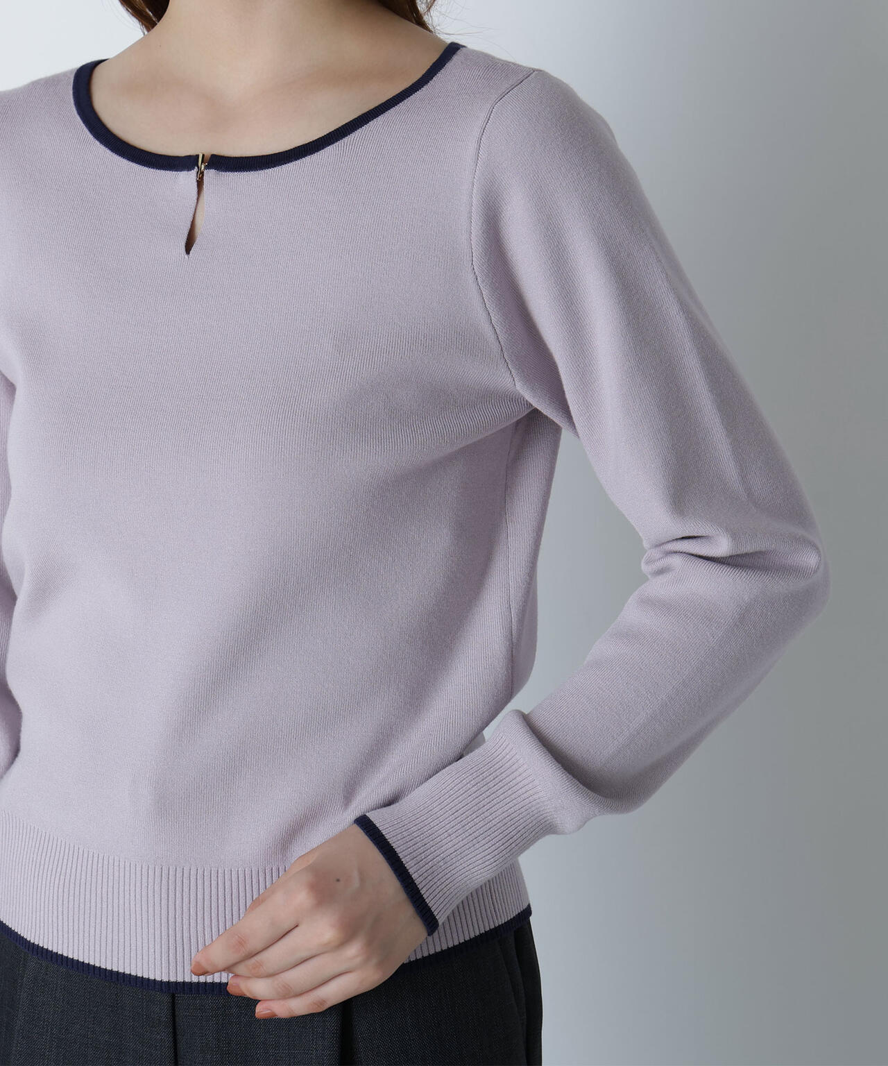 メタルポイントバイカラーニット