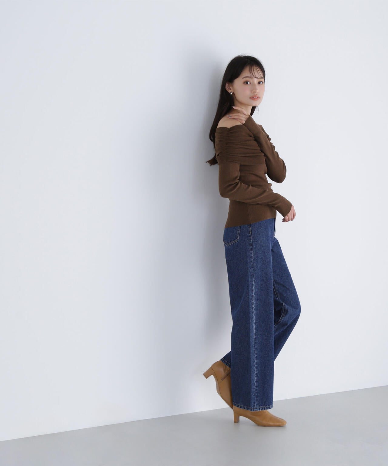 オフショルコンパクトニット | NATURAL BEAUTY BASIC（ナチュラル