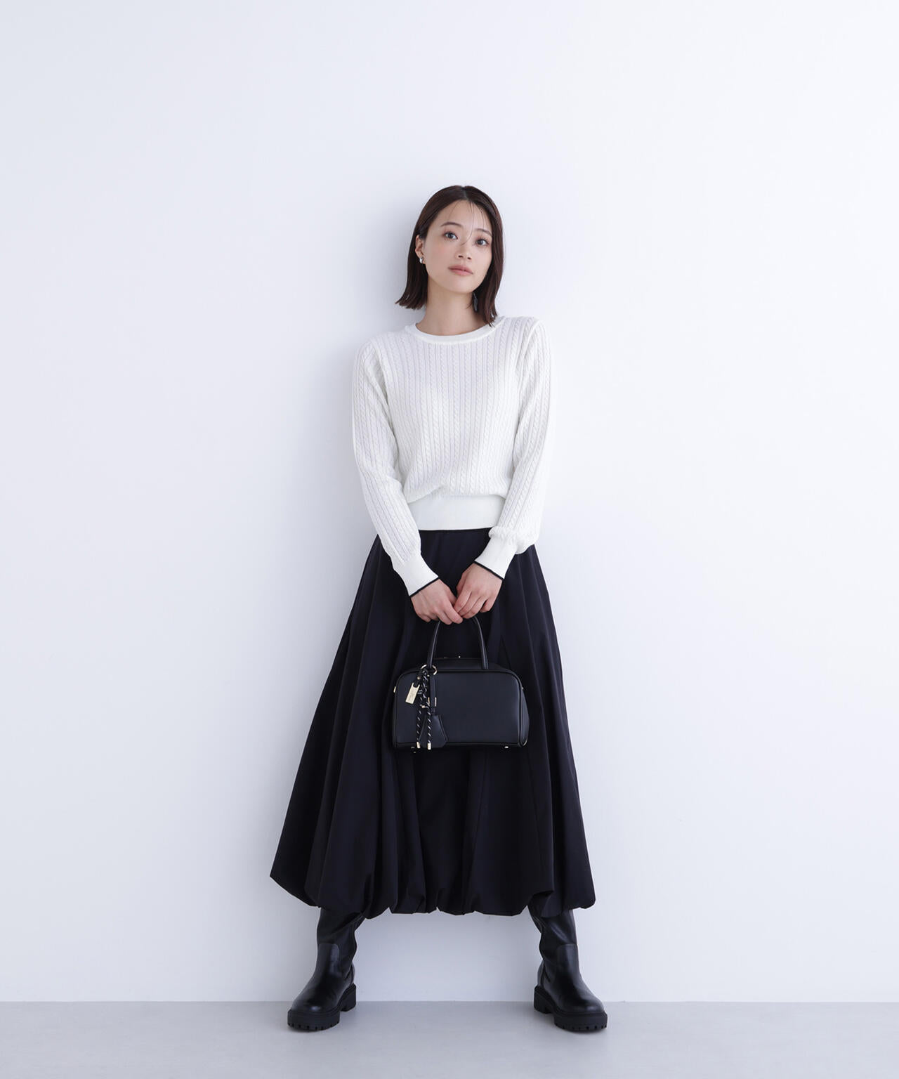 バイカラーラインミニケーブルニット