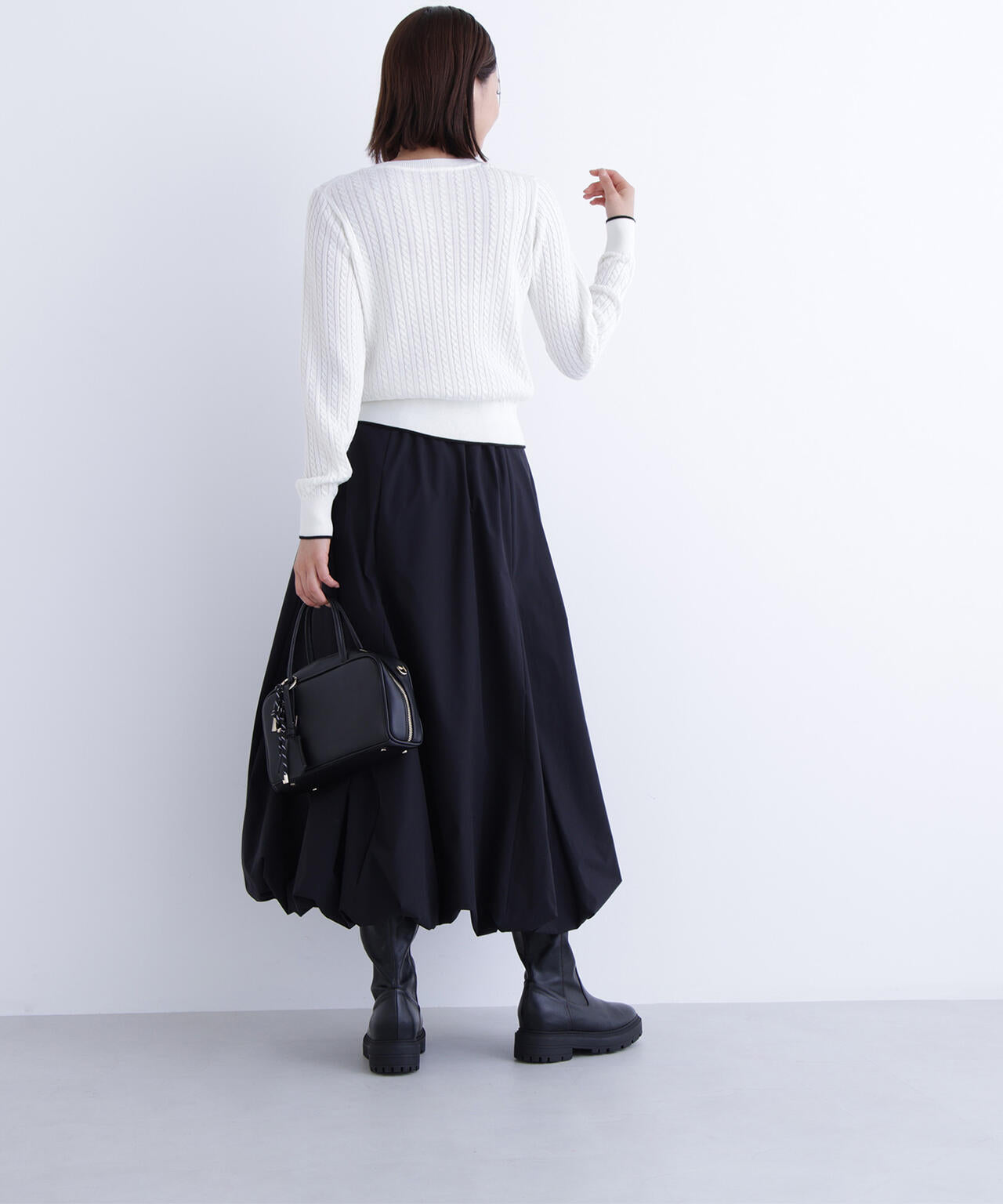 バイカラーラインミニケーブルニット