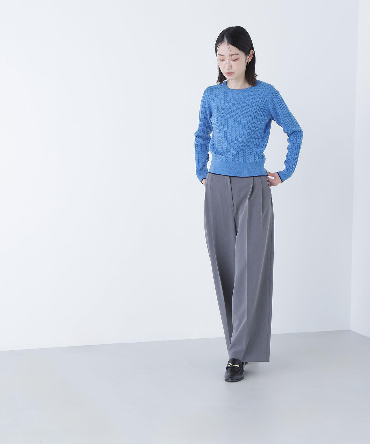 バイカラーラインミニケーブルニット