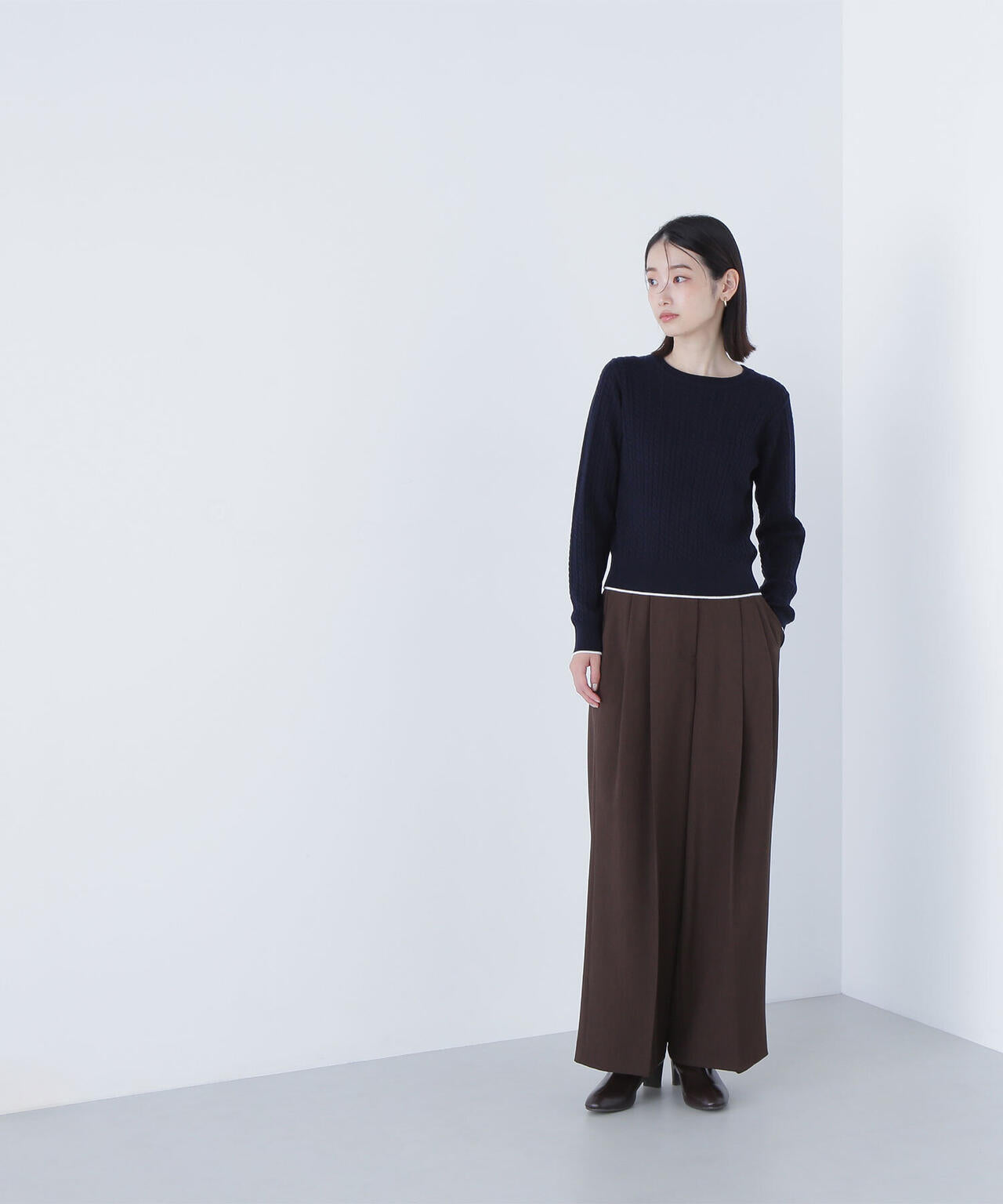 バイカラーラインミニケーブルニット