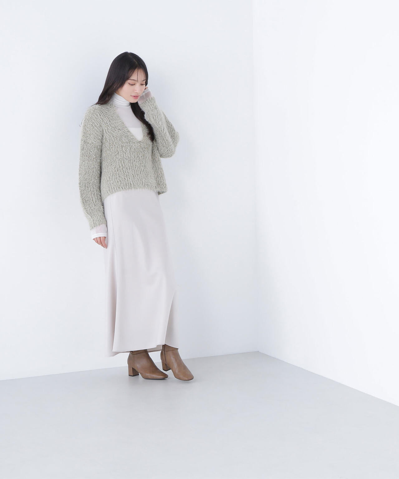 【Oggi掲載】キーネックシャギーラメニット