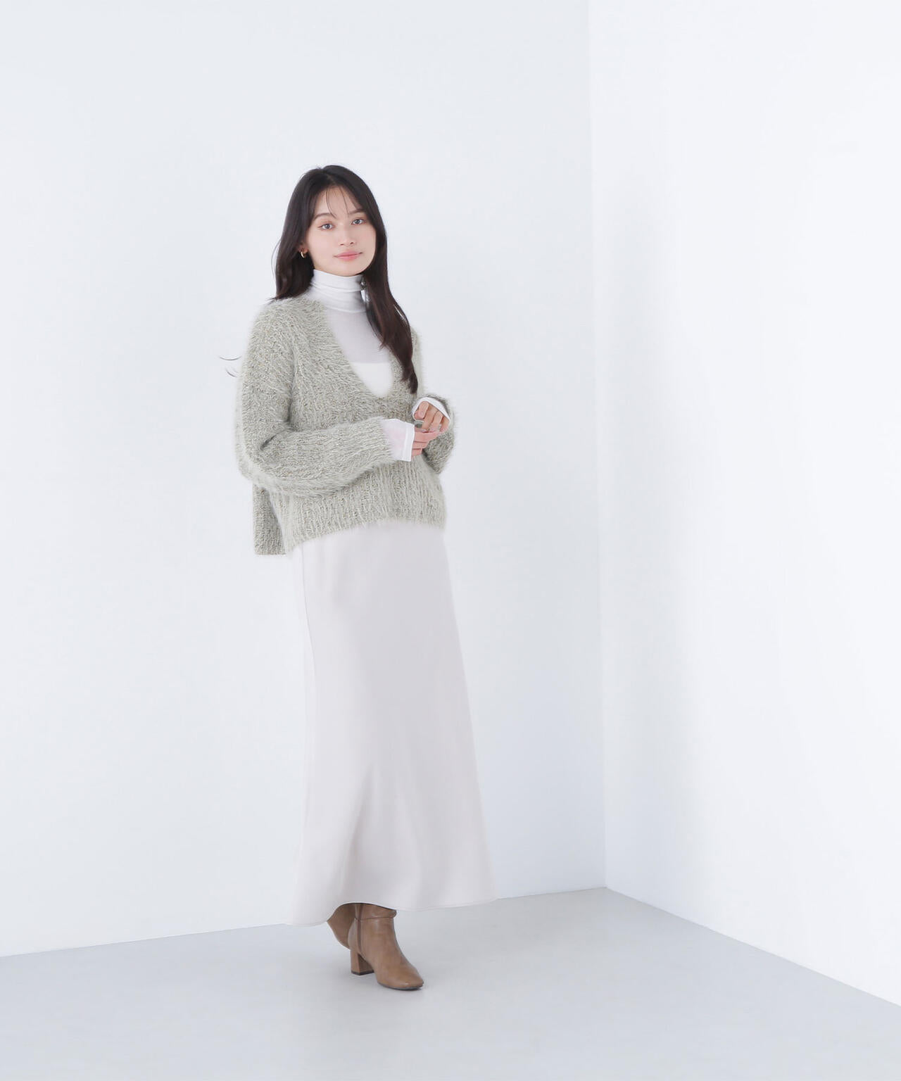 【Oggi掲載】キーネックシャギーラメニット