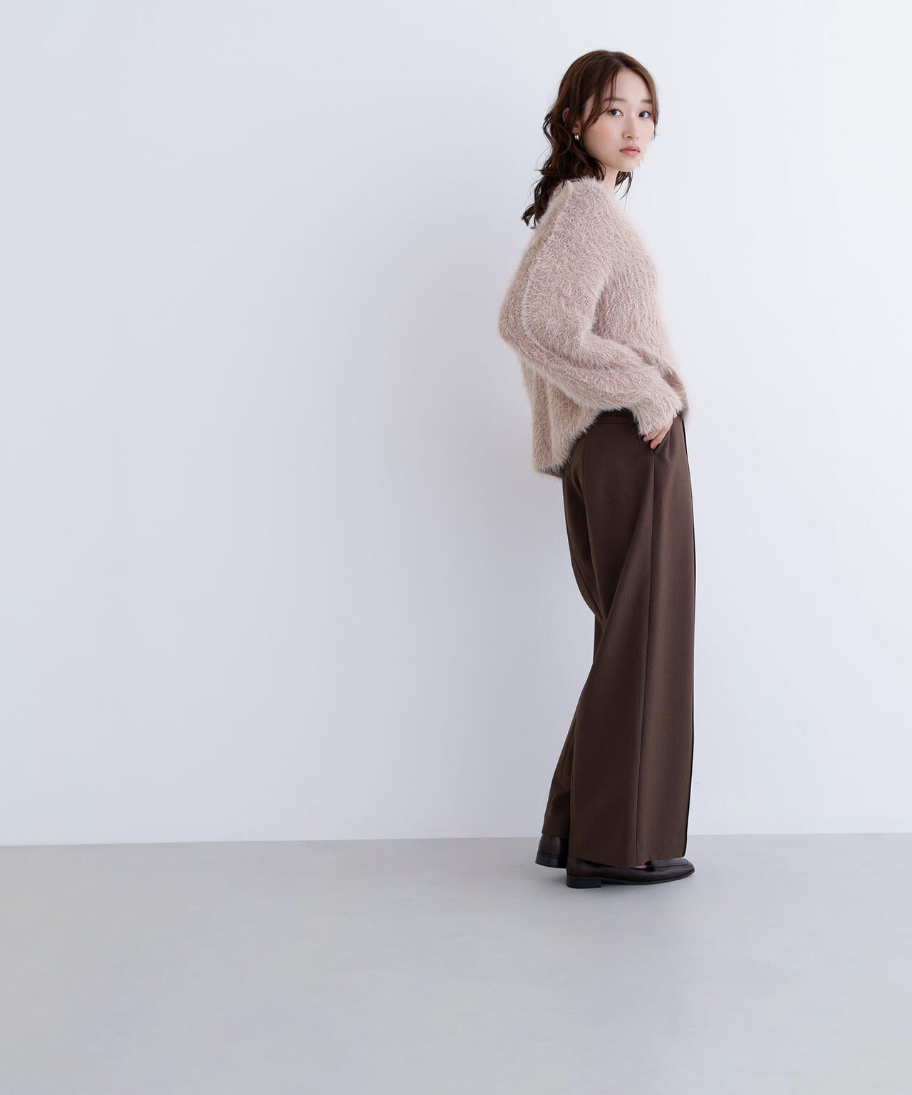 【Oggi掲載】キーネックシャギーラメニット