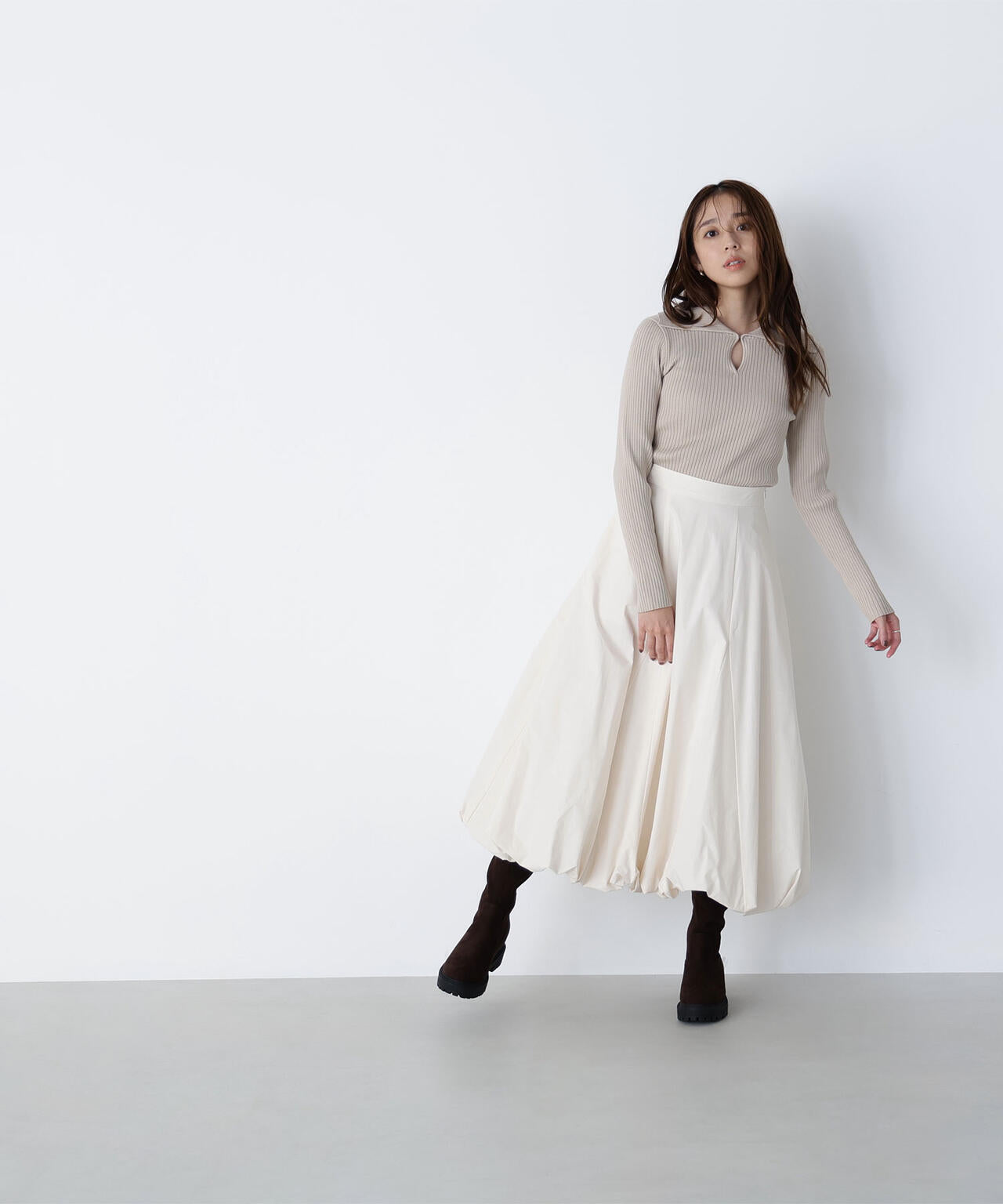 襟付コンパクトリブニット