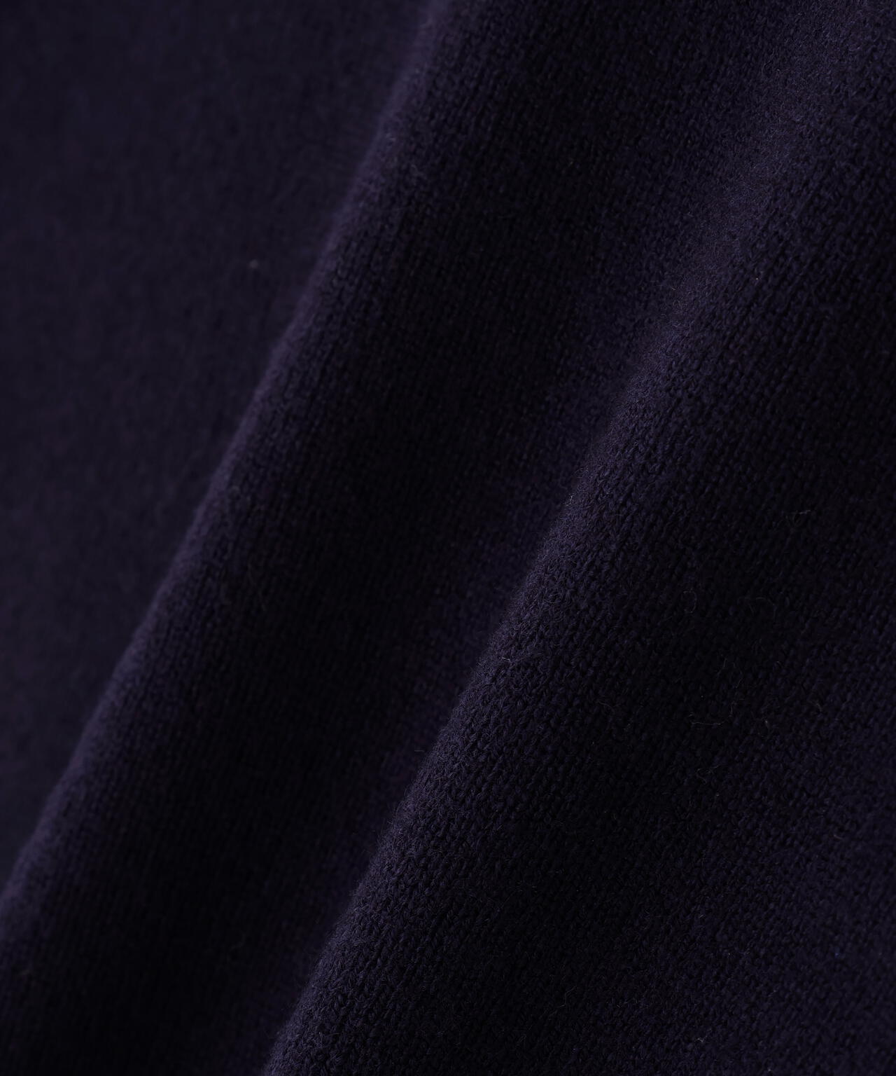 ストライプフリルネックニット