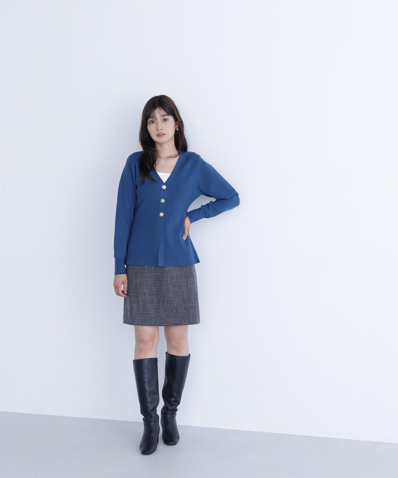 ウエストシェイプスリットカーディガン