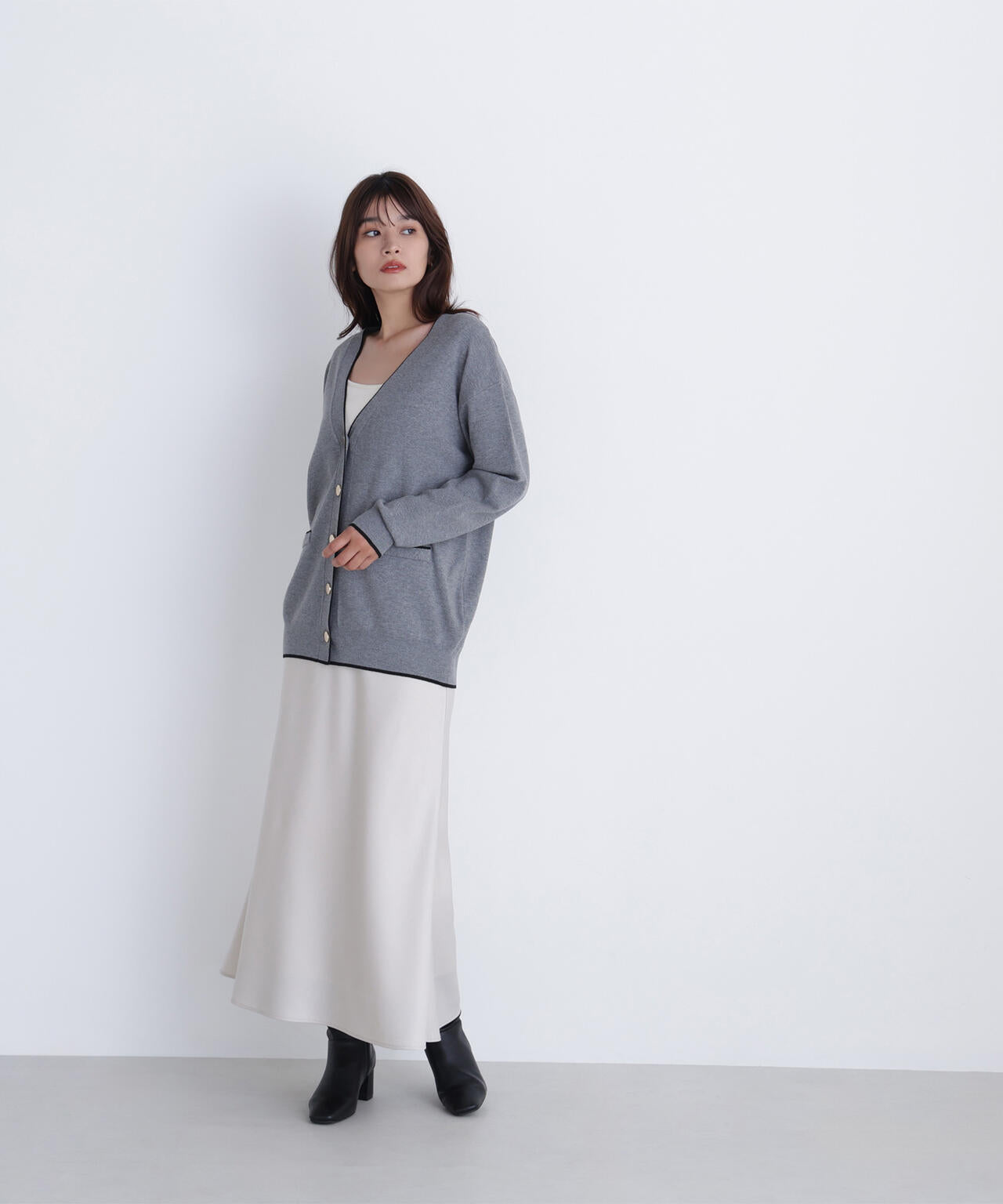 バイカラーボクシーカーディガン