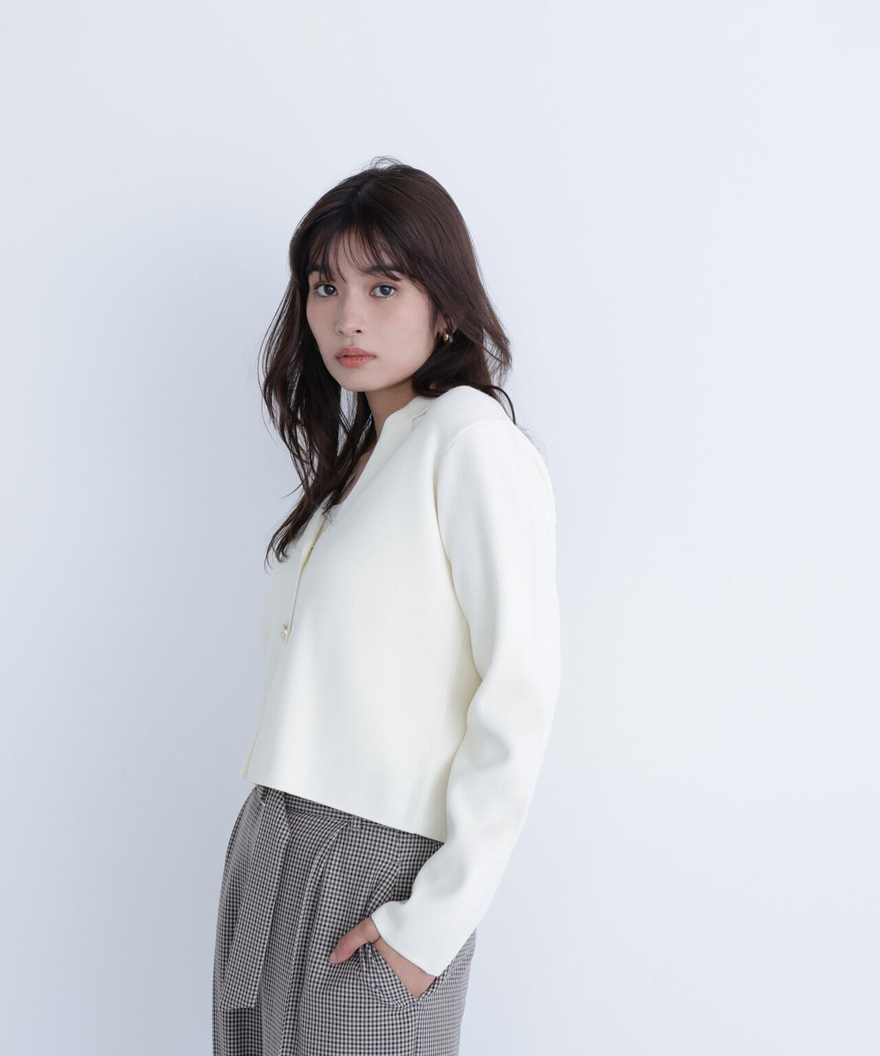 襟付きメタルボタンニットジャケット