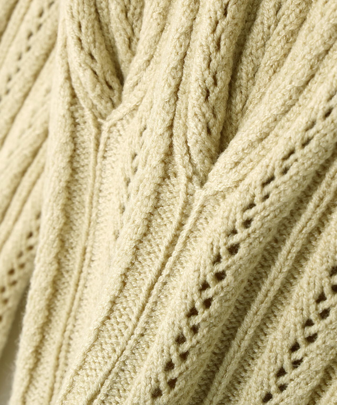 柄編みペプラムニットカーディガン