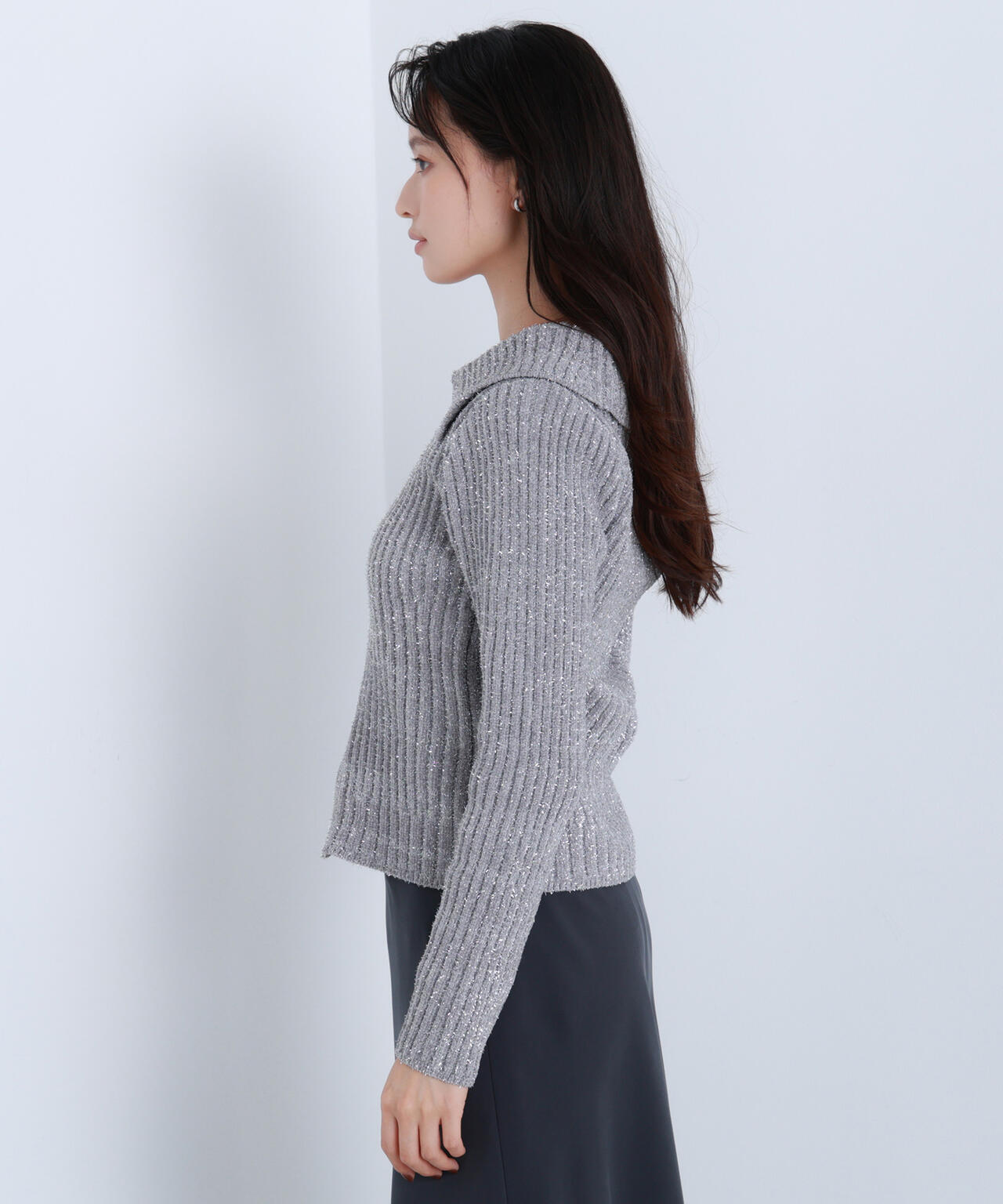 ラメシャギージップニット