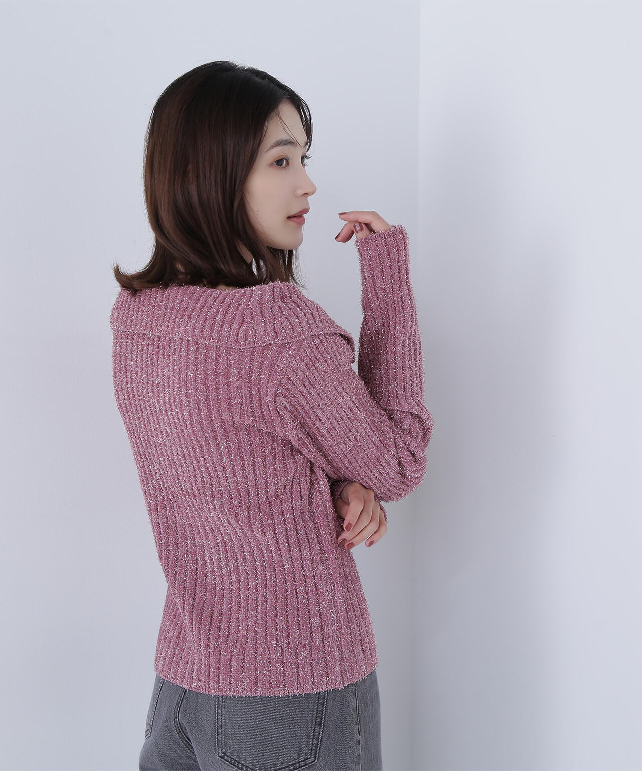 ラメシャギージップニット