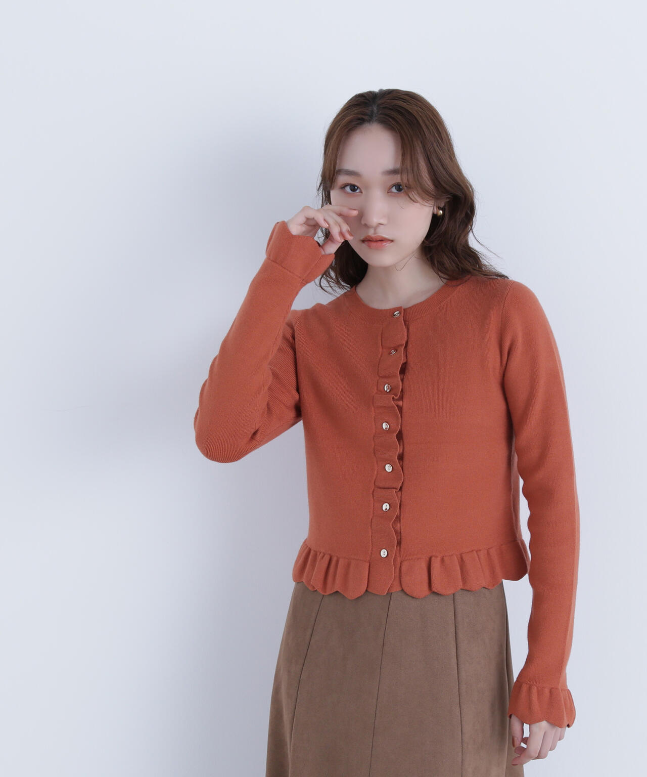 メタルボタンフリルカーディガン