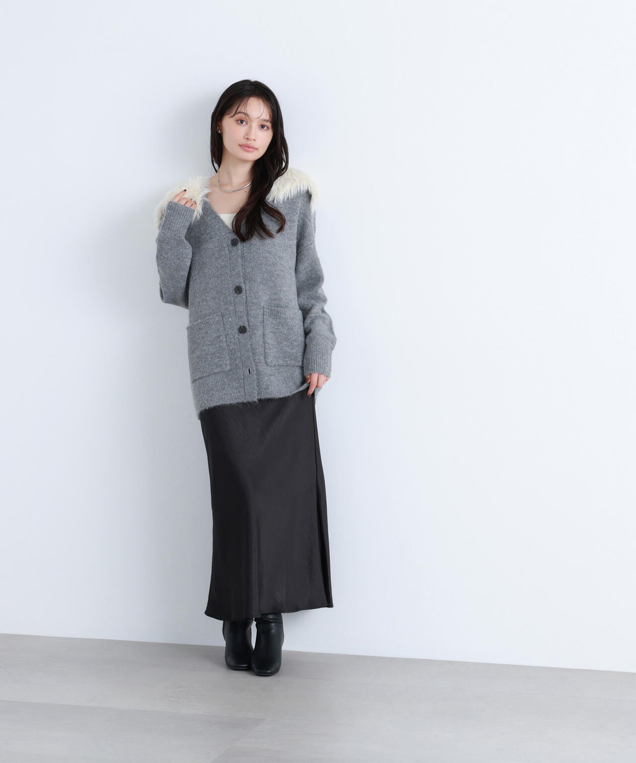 【BLANC】フェイクファー付ボクシーカーディガン