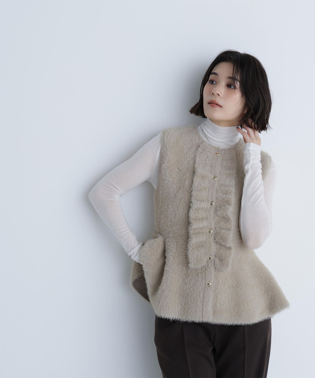 フリルフェザーニットジレ | NATURAL BEAUTY BASIC（ナチュラル