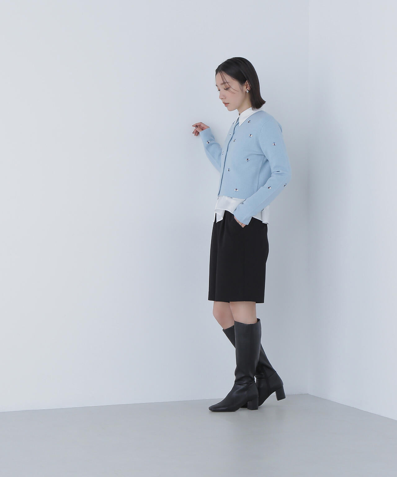 ビジューニットジャケット | NATURAL BEAUTY BASIC（ナチュラル