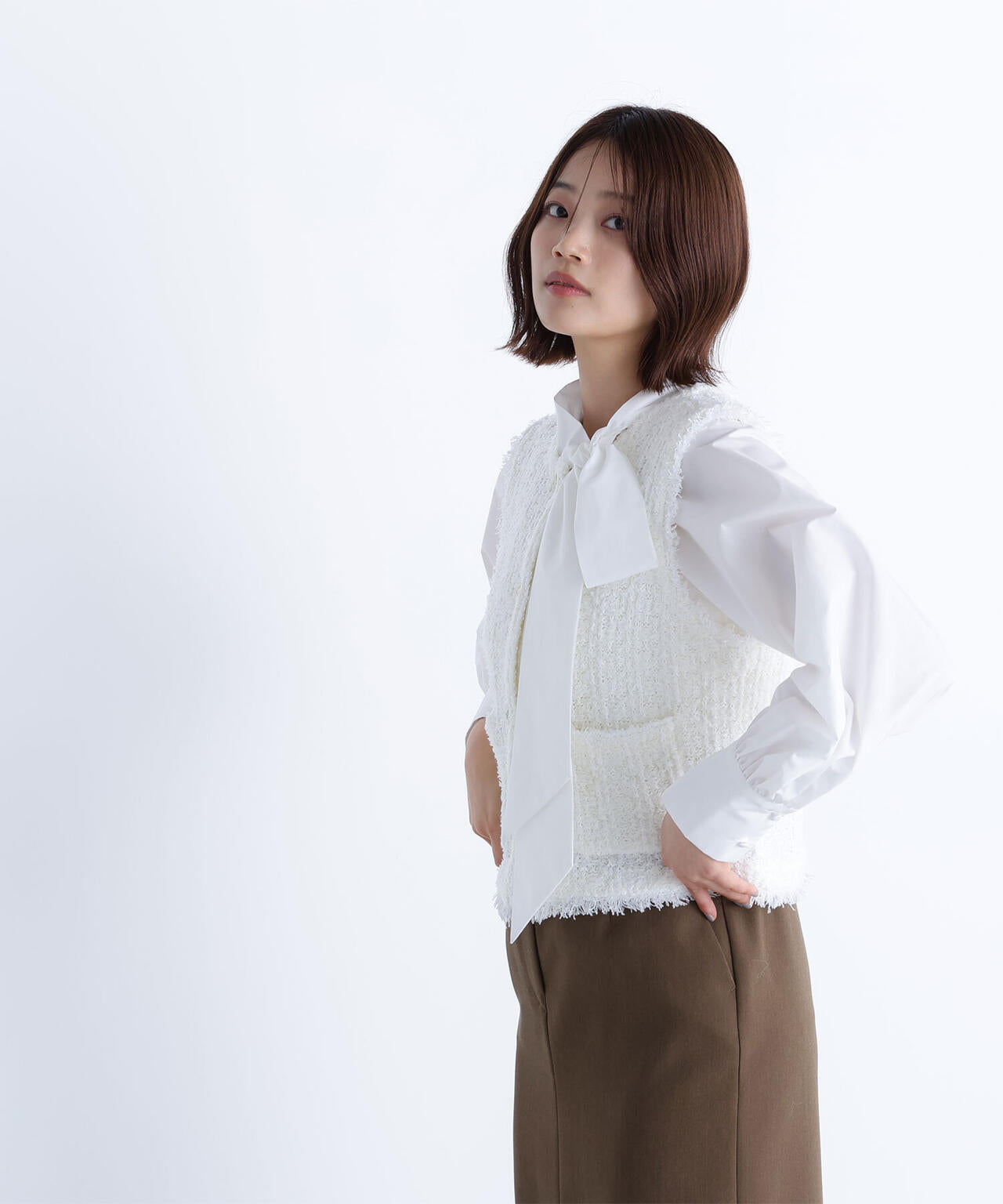 【NATURAL BEAUTY BASIC】ツイーディーペプラムニットジレ ナチュラルビューティーベーシック NATURAL BEAUTY BASIC ツ