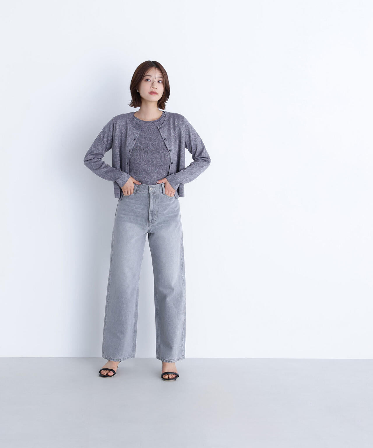 ベーシッククルーネックアンサンブル