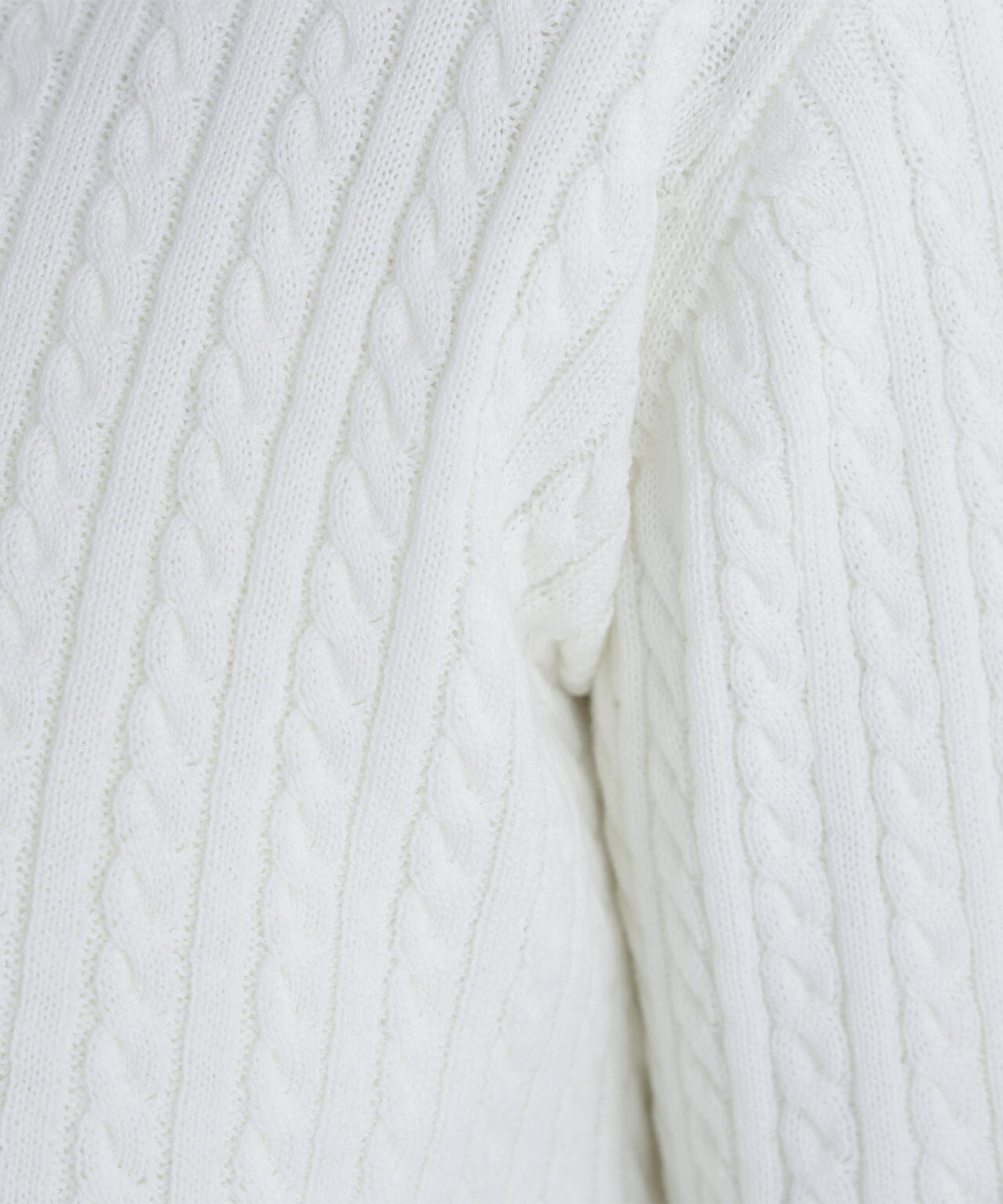 ＜CLASSY. お仕事名品Award 2025＞「トップス賞」【ちょうど、いい服】3シーズン無敵アンサンブル