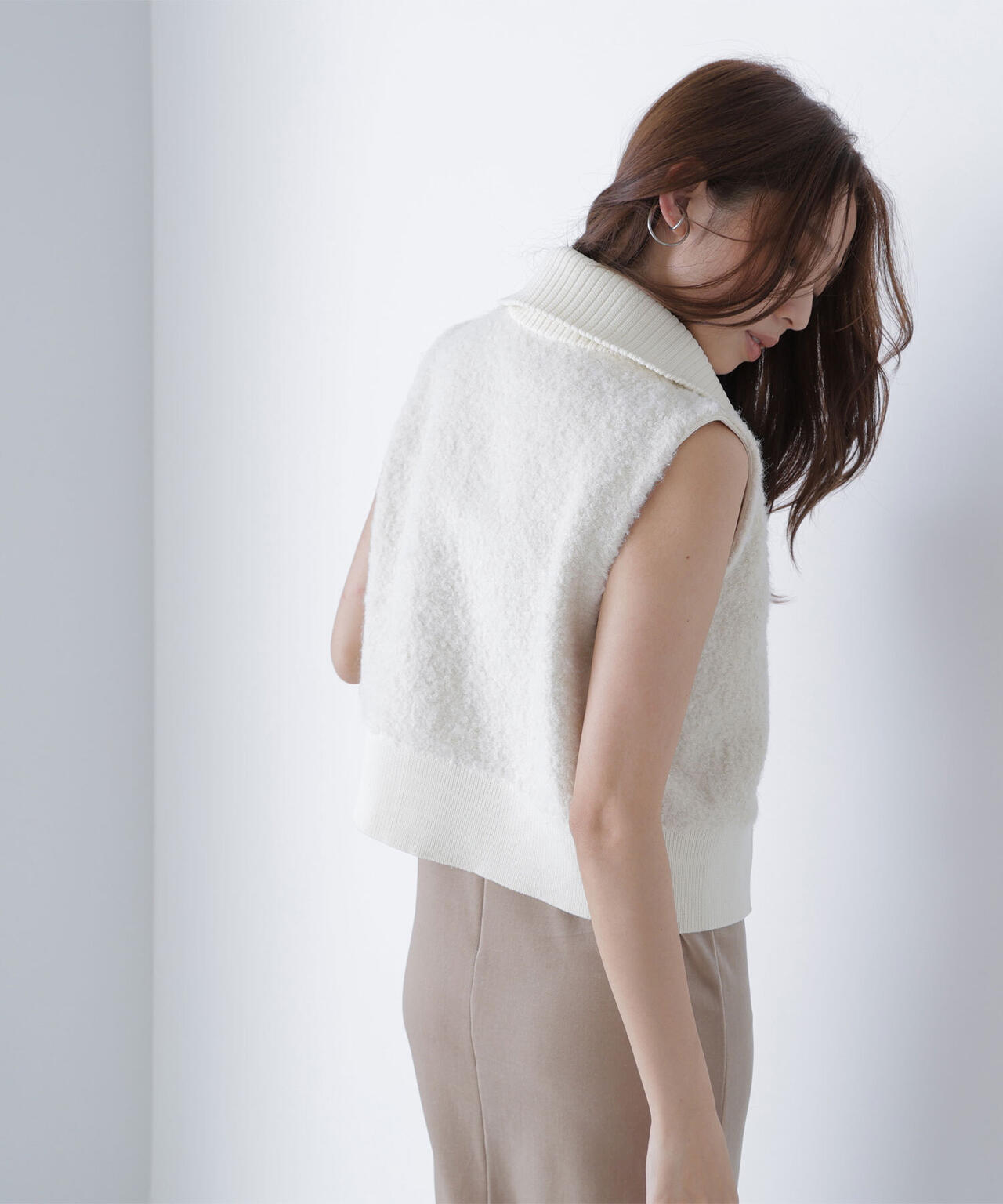 ブークレジップニットベスト