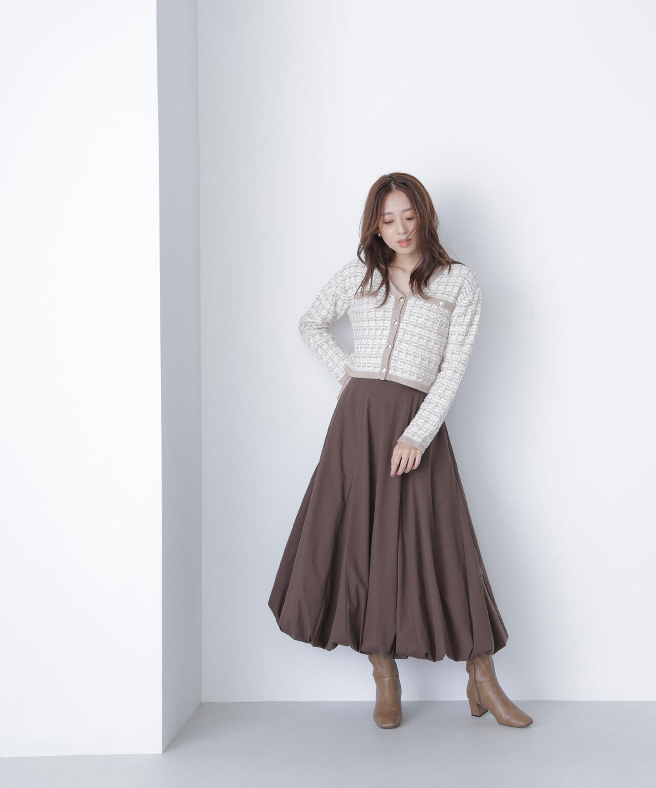 ツイードVネックカーディガン