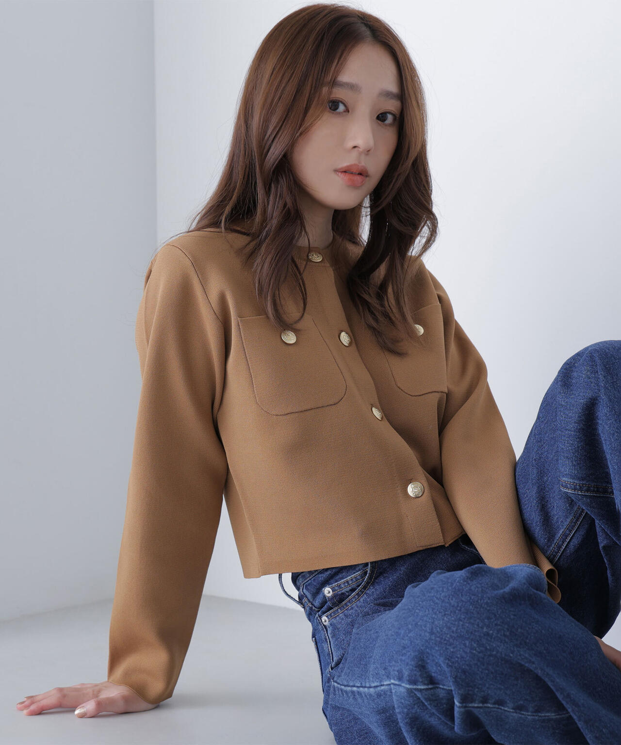 【横浜ジョイナス・mix.tokyo 限定カラー：ダークグリーン】エンブレムボタンニットジャケット