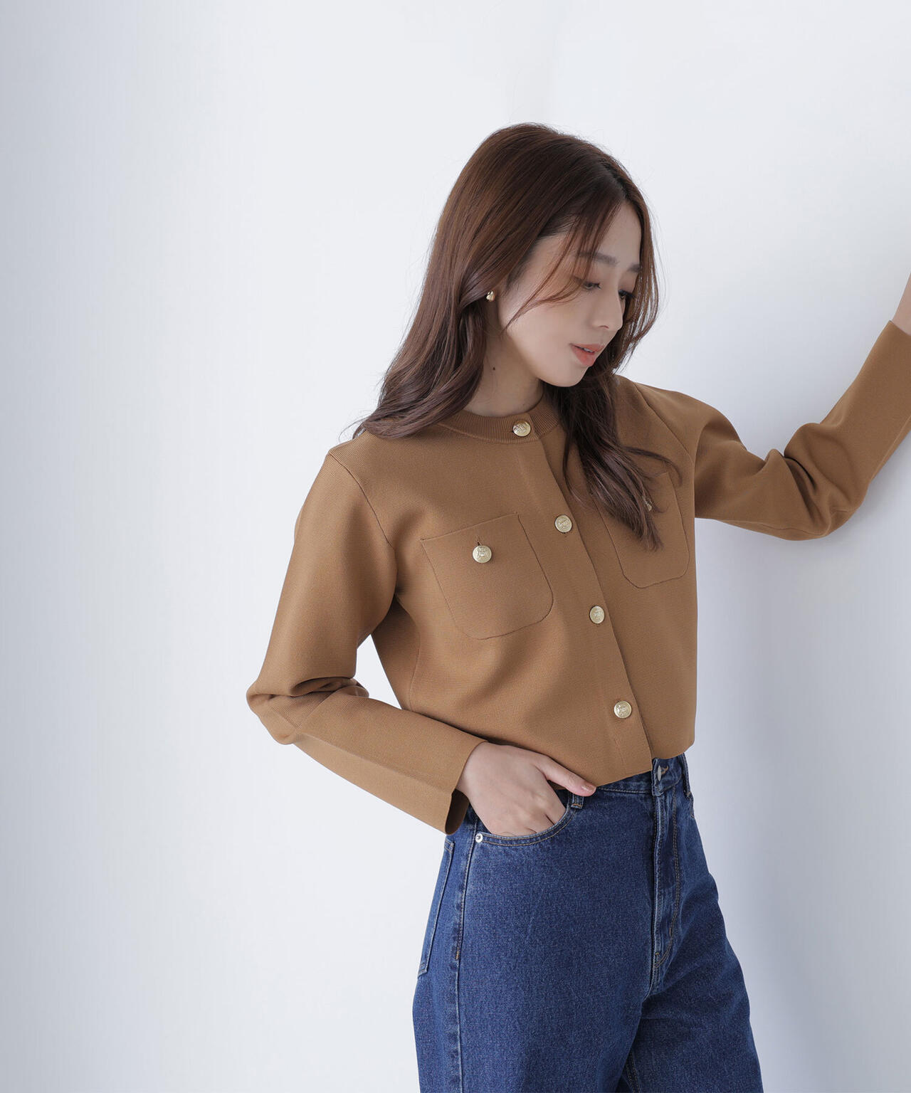 【横浜ジョイナス・mix.tokyo 限定カラー：ダークグリーン】エンブレムボタンニットジャケット