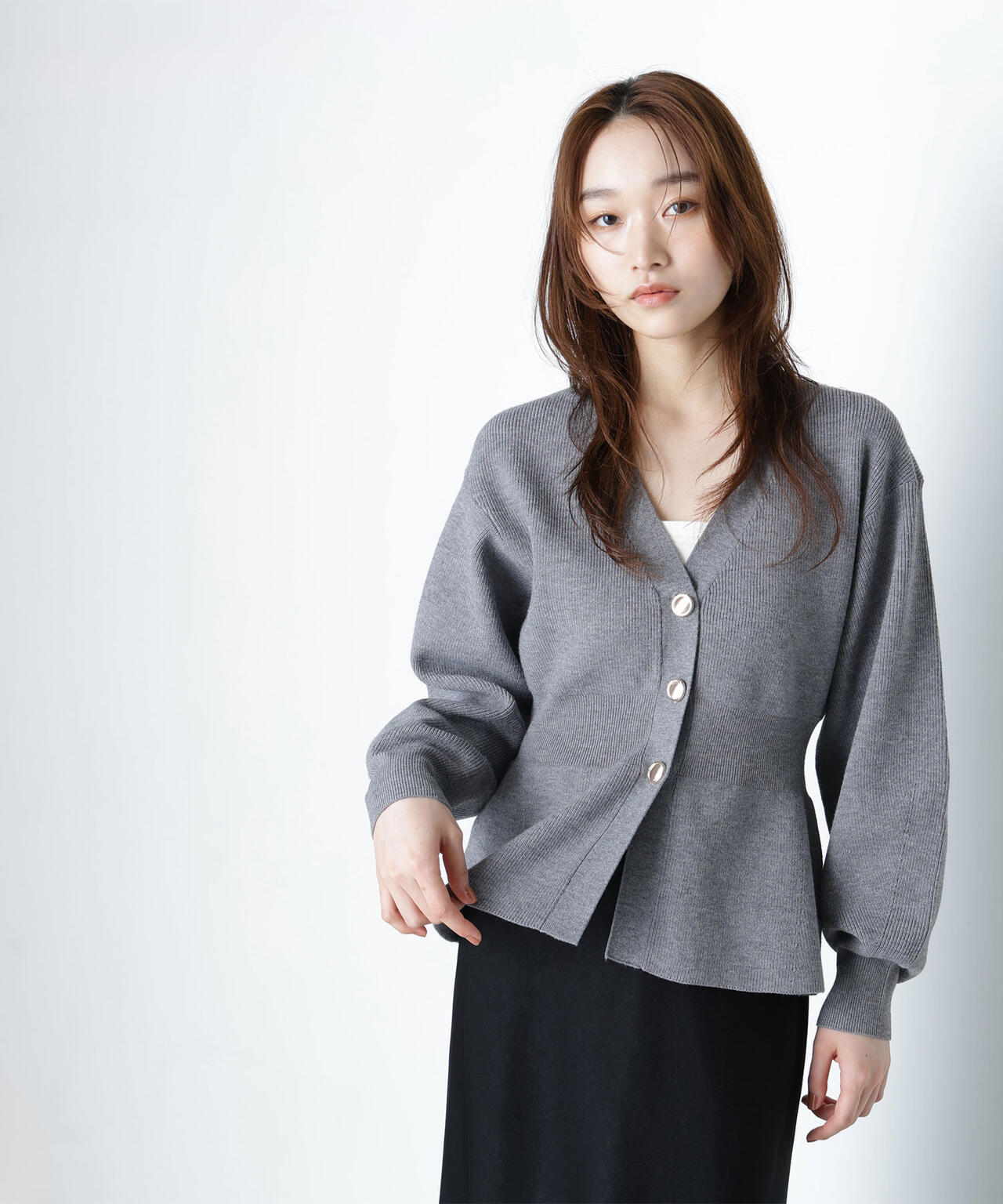 ペプラムフォルムカーディガン