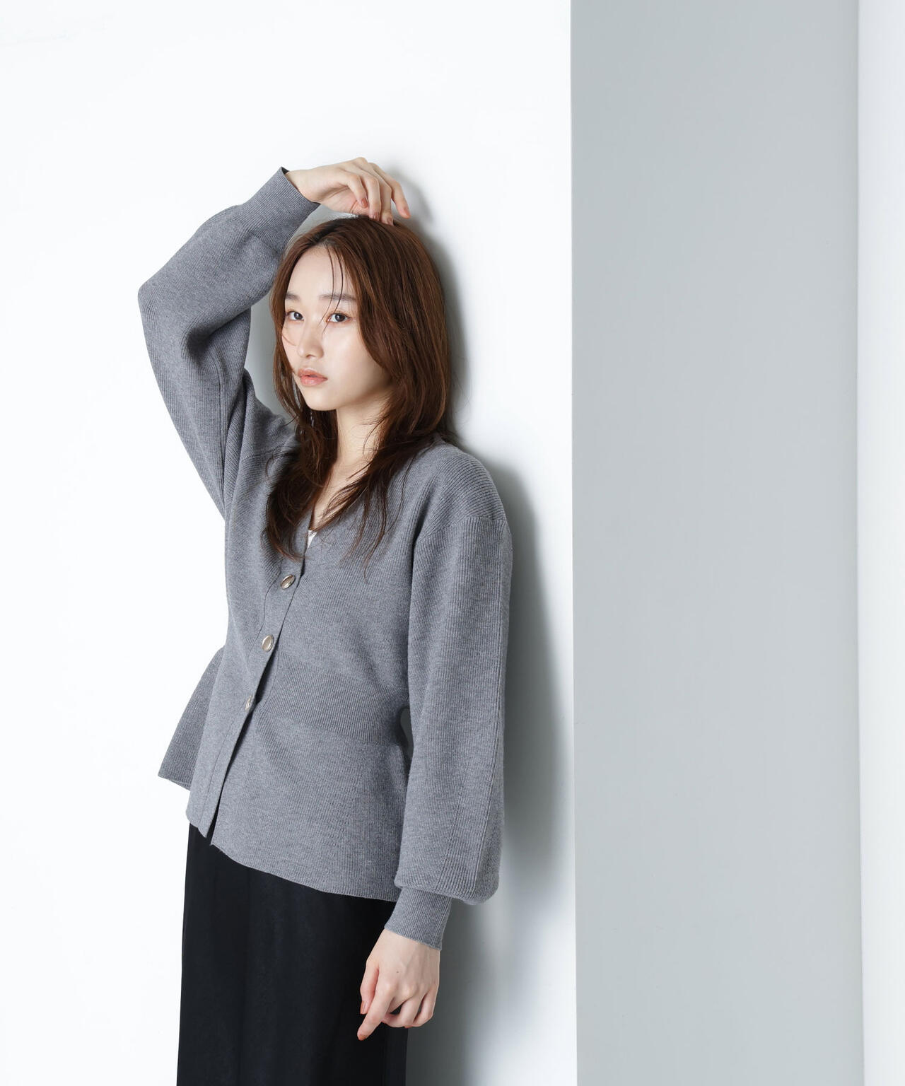 ペプラムフォルムカーディガン