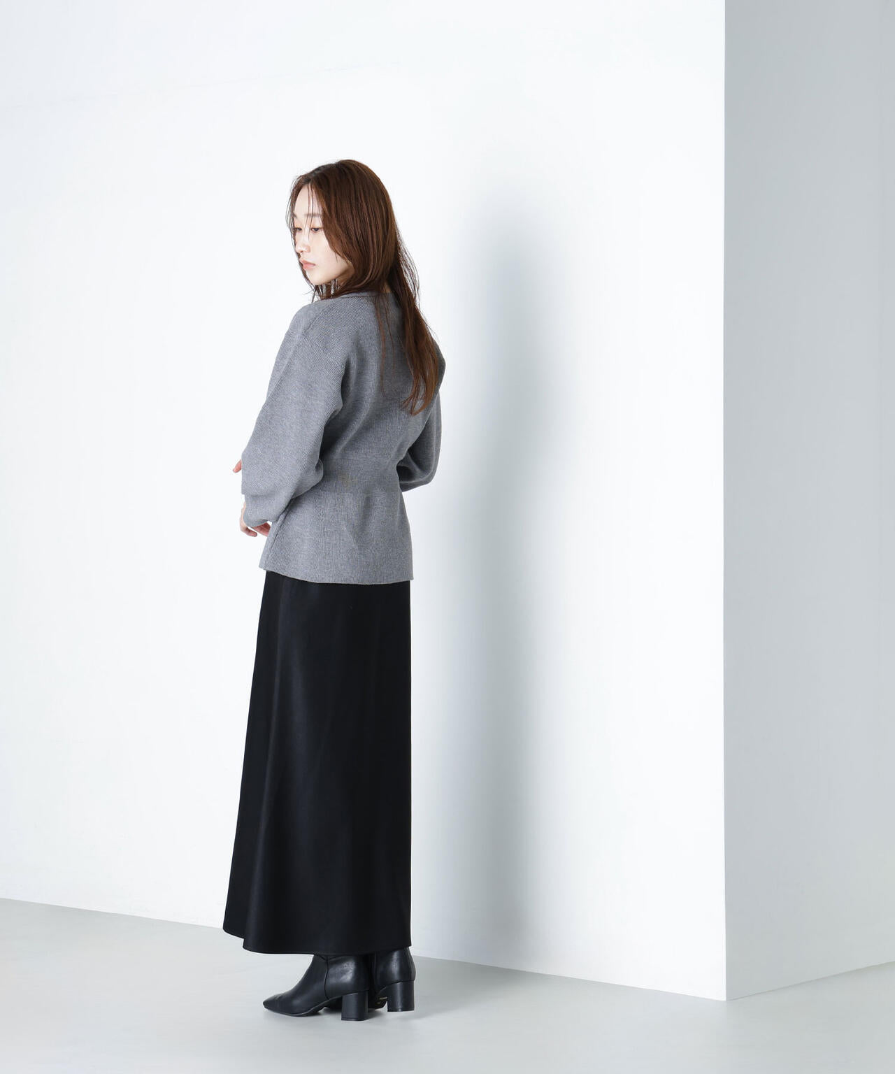 カデュネ カーディガン ペプラムカーデ 美品 CADUNE ペプラムZIP