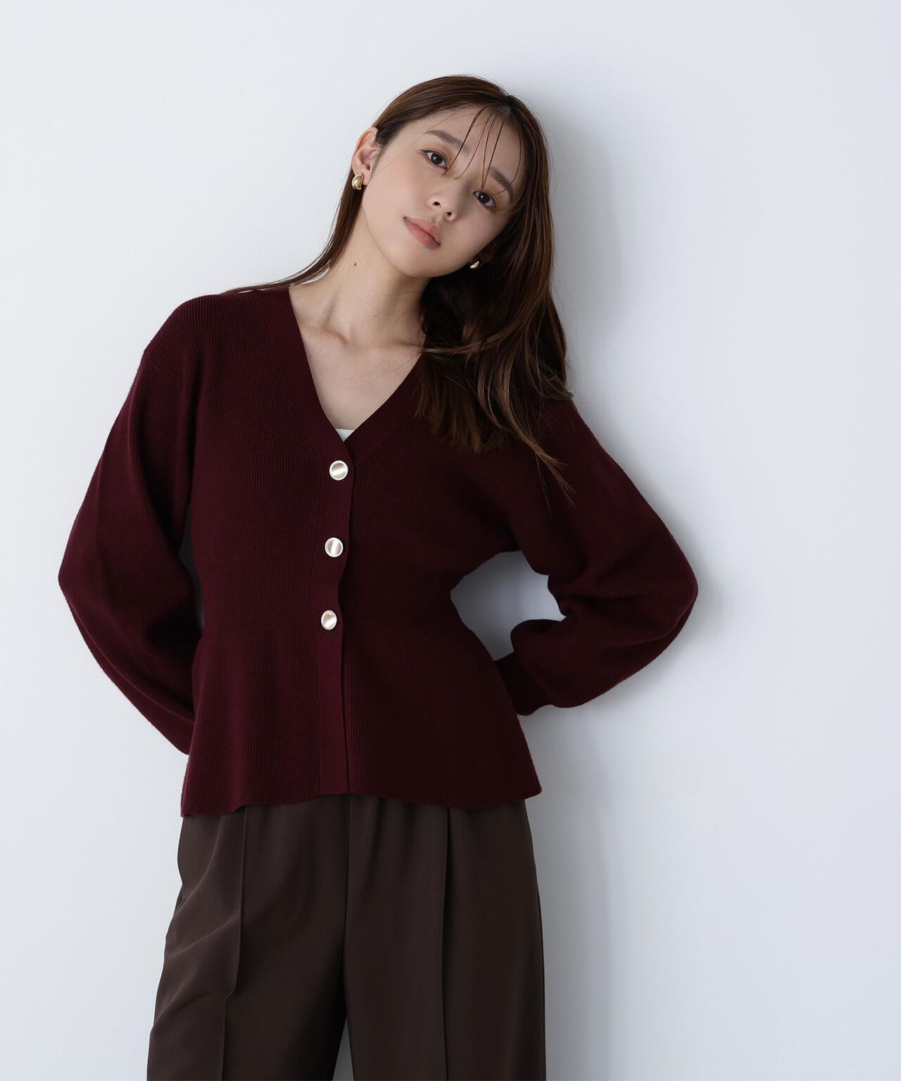 ペプラムフォルムカーディガン