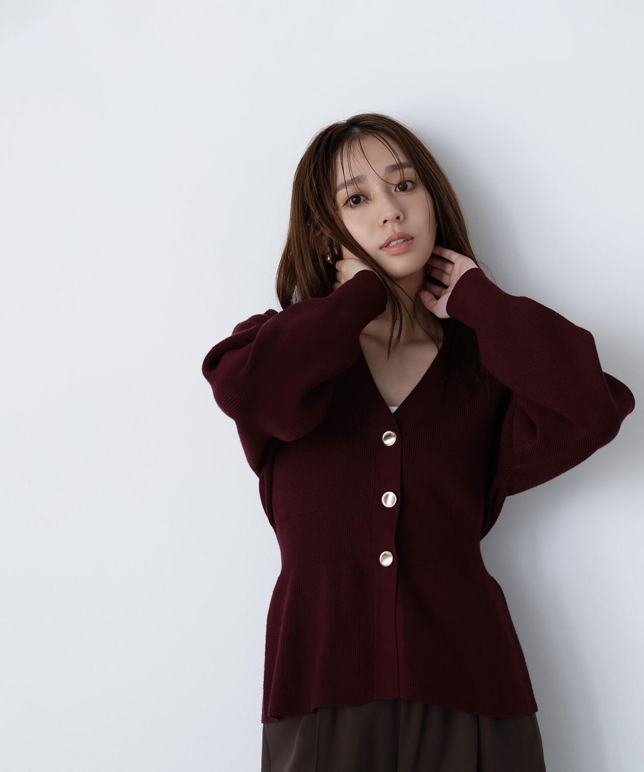 ペプラムフォルムカーディガン