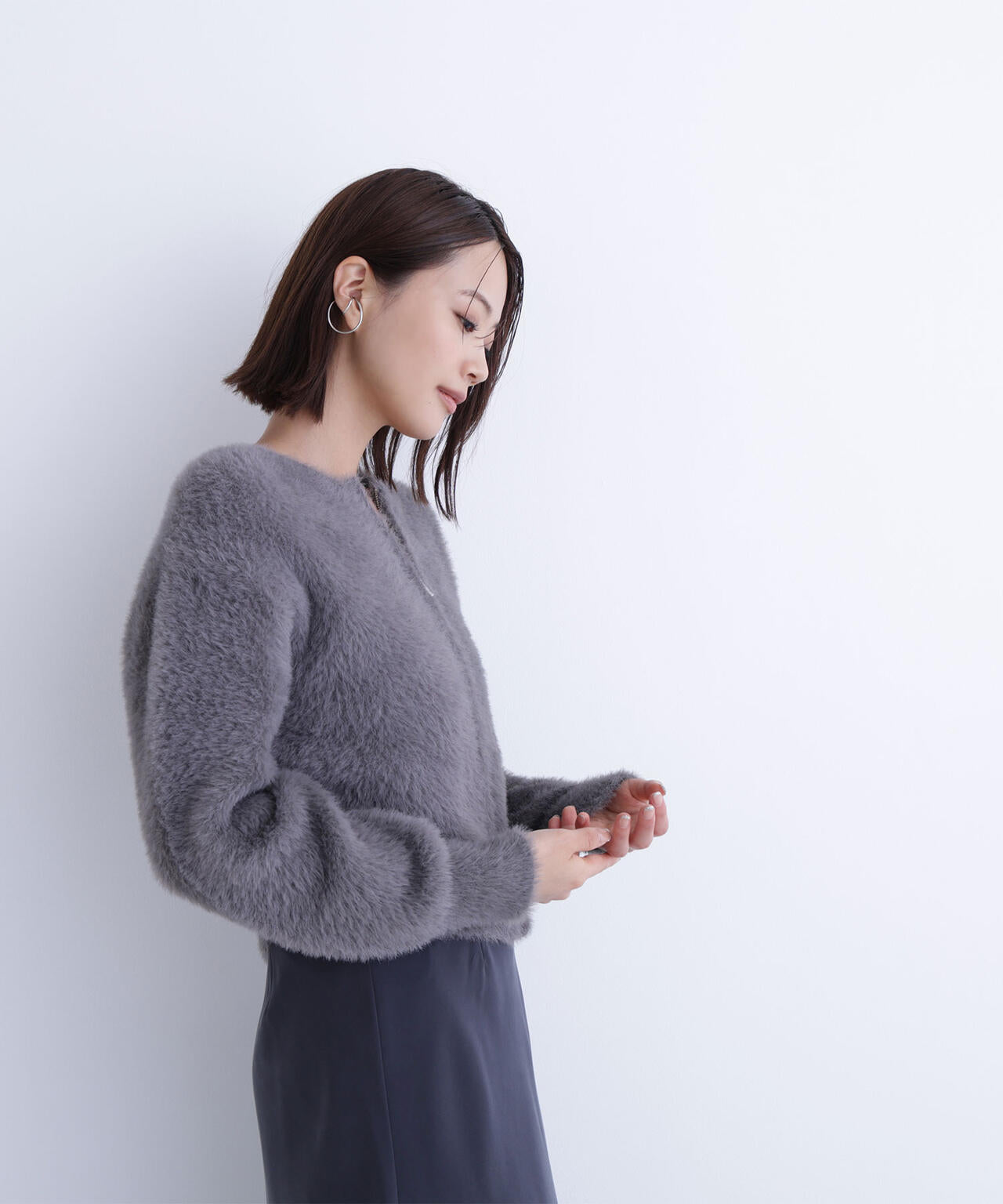 ヘアリージップカーディガン